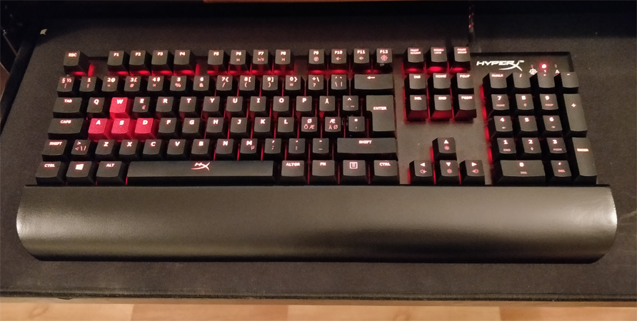 HyperX Alloy FPS wrist rest (3 versions)