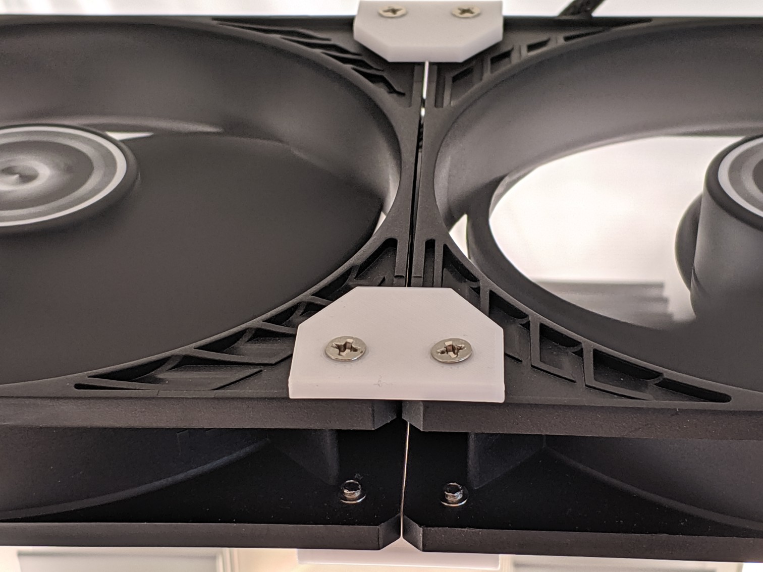 140mm Fan Connector
