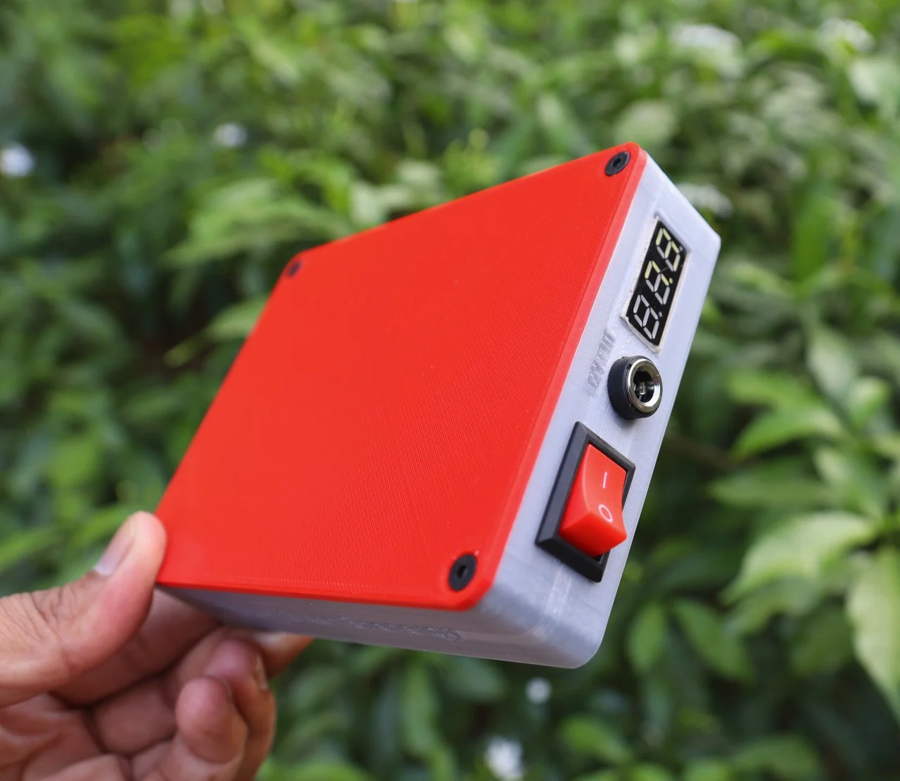 DIY Mini UPS for WiFi Router V2.0