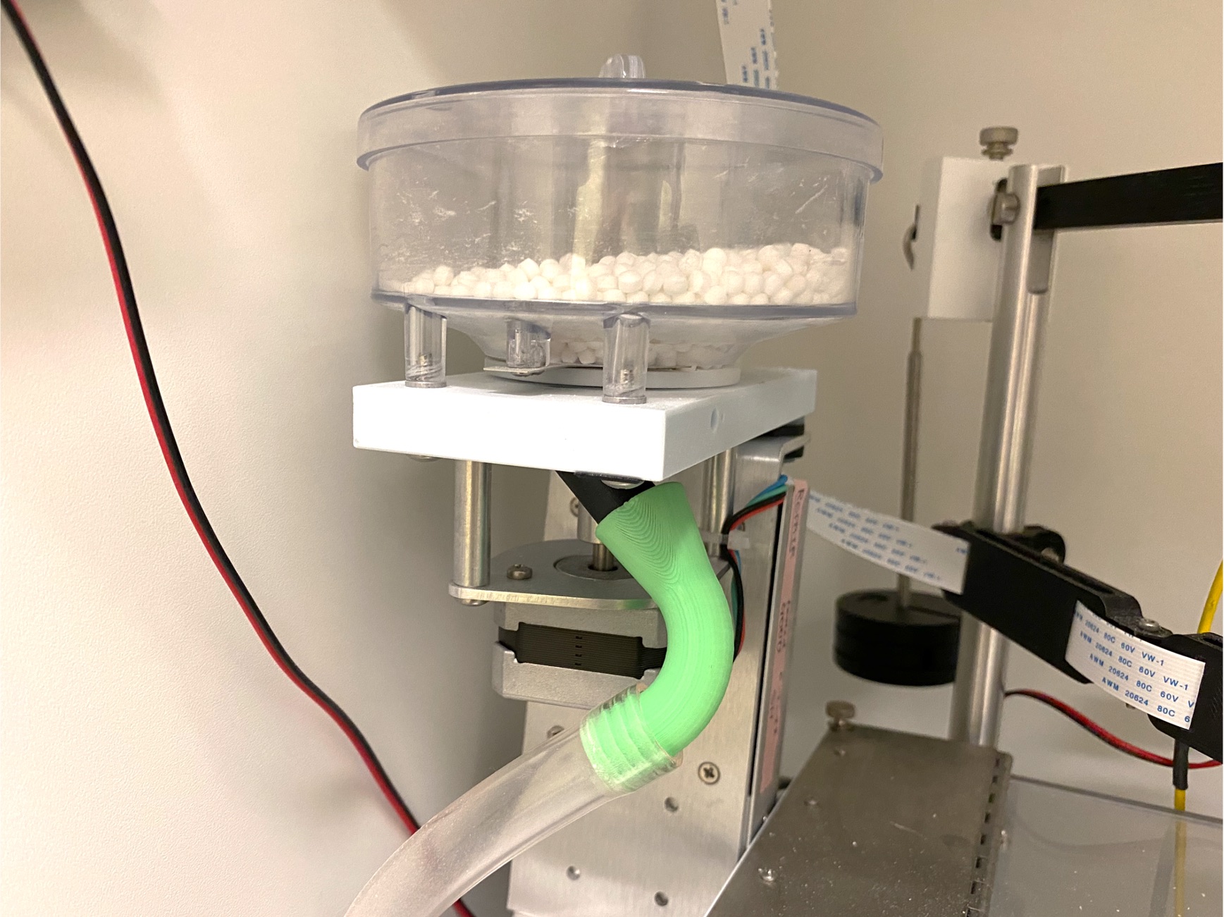 Operant Pellet Dispenser Adapter