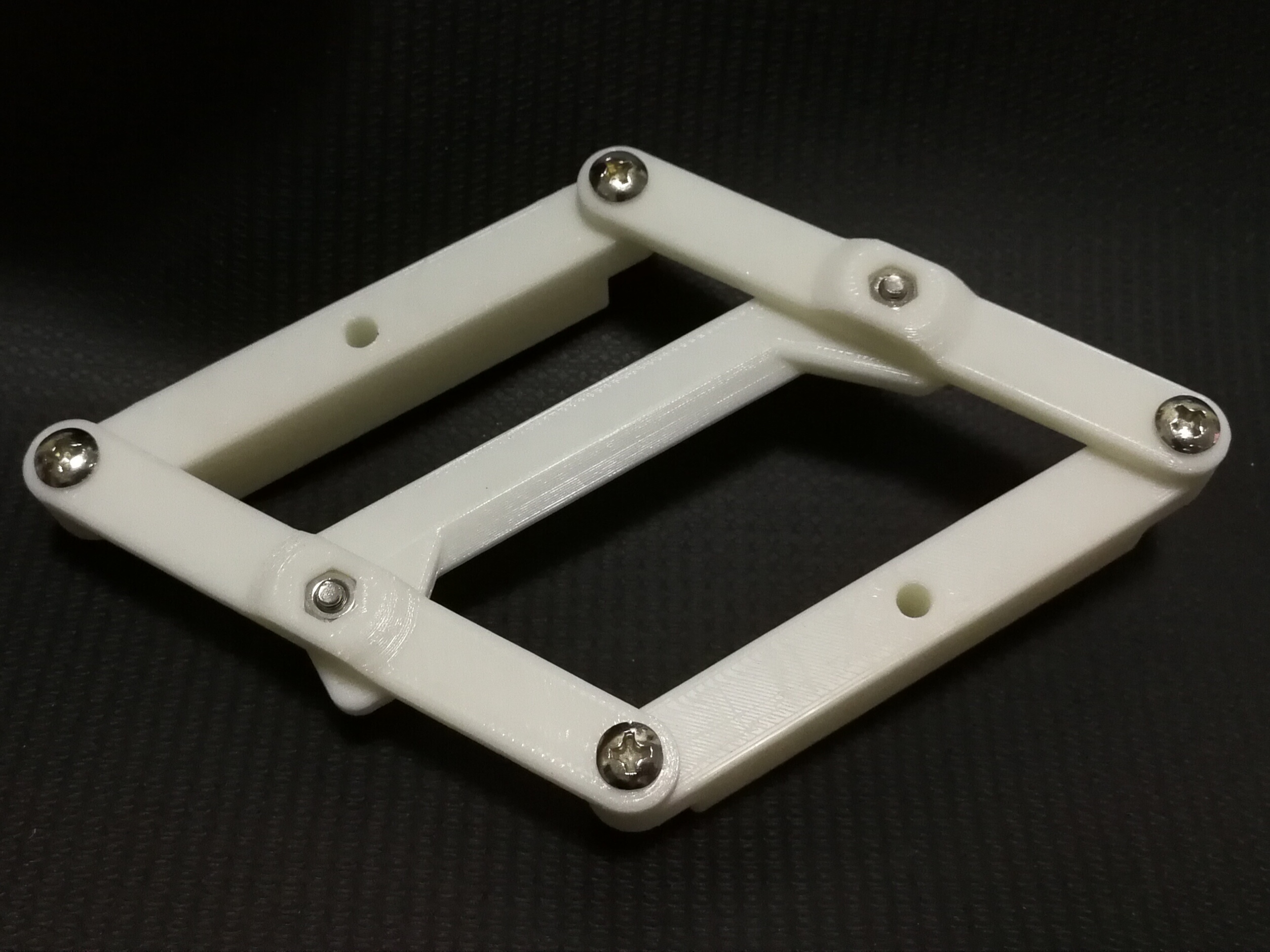 Center Line Finder