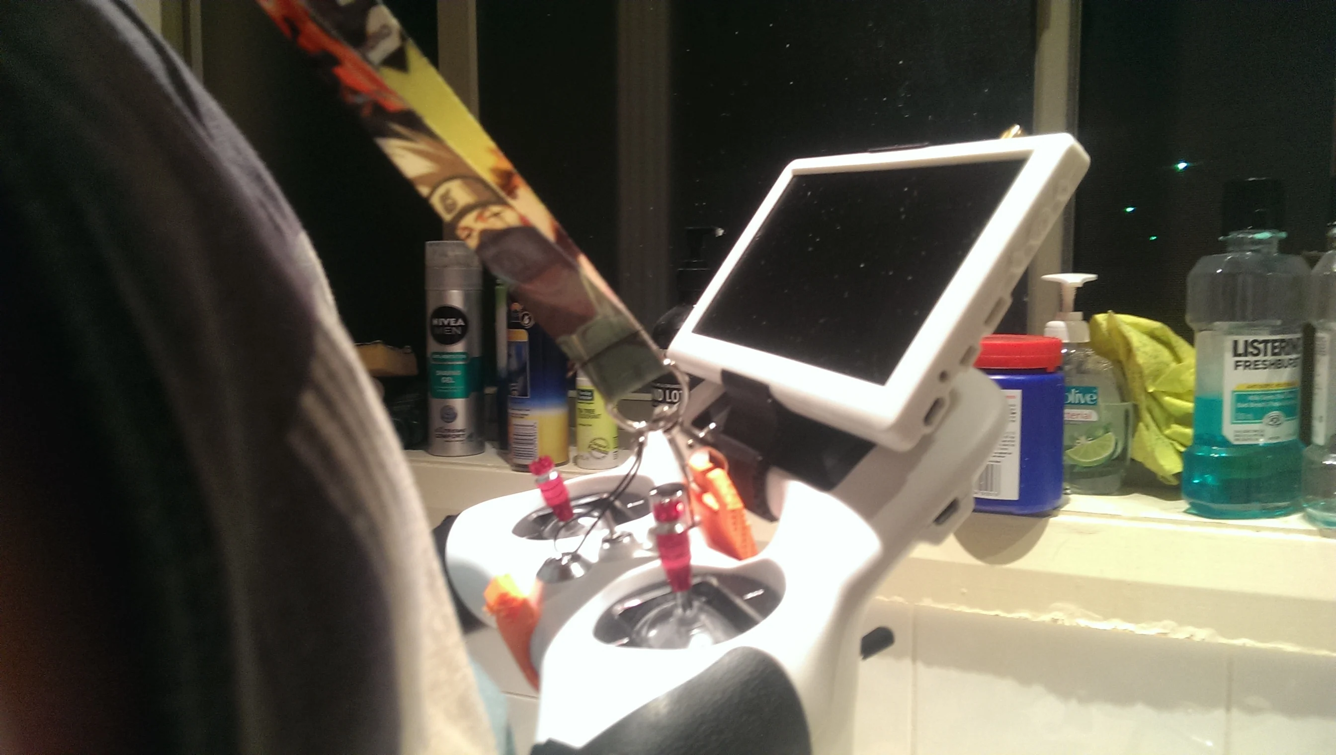 Turnigy Evolution Neck Strap Attachment