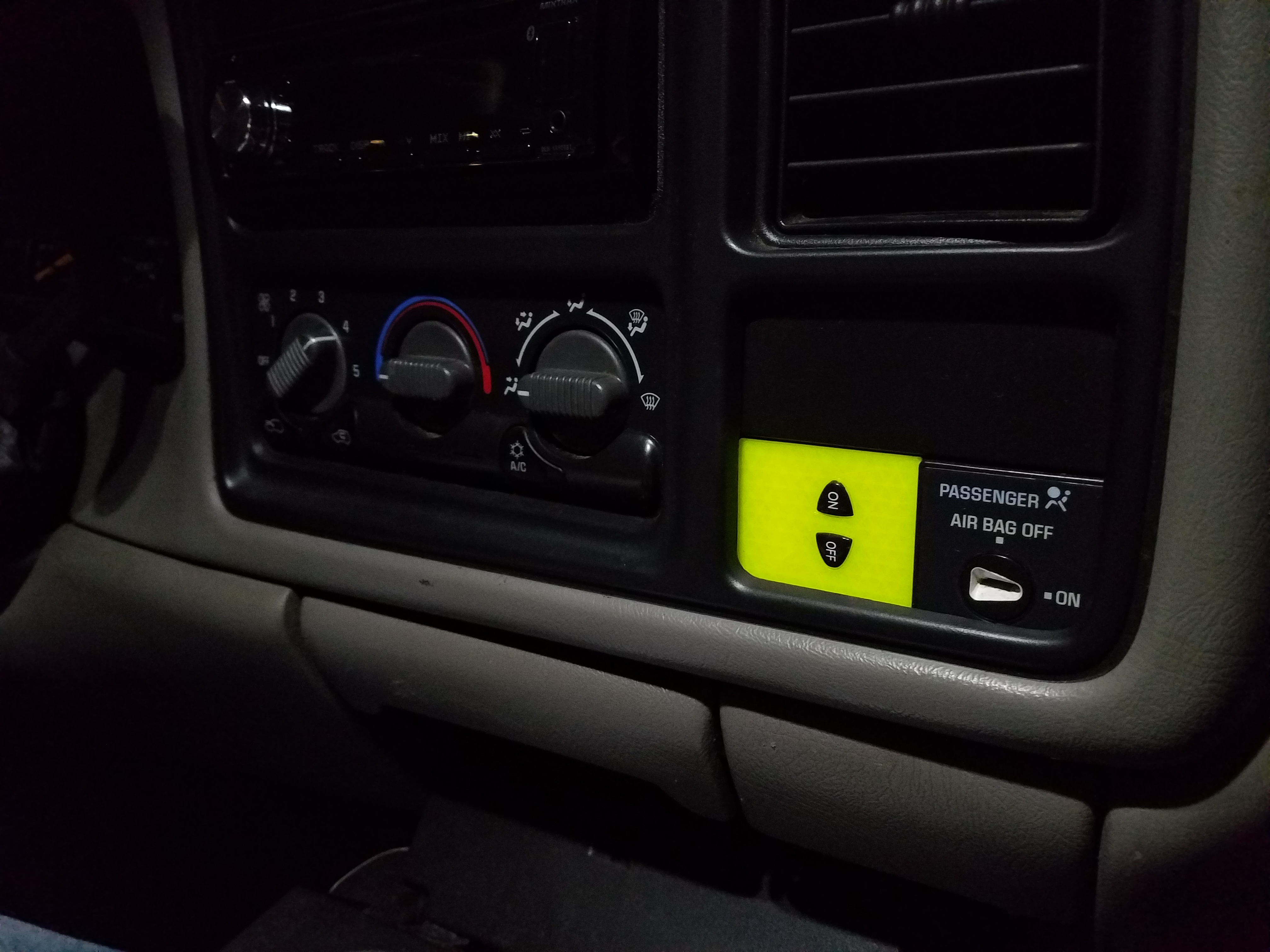 Chevrolet Silverado/Tahoe Interior Trim Piece
