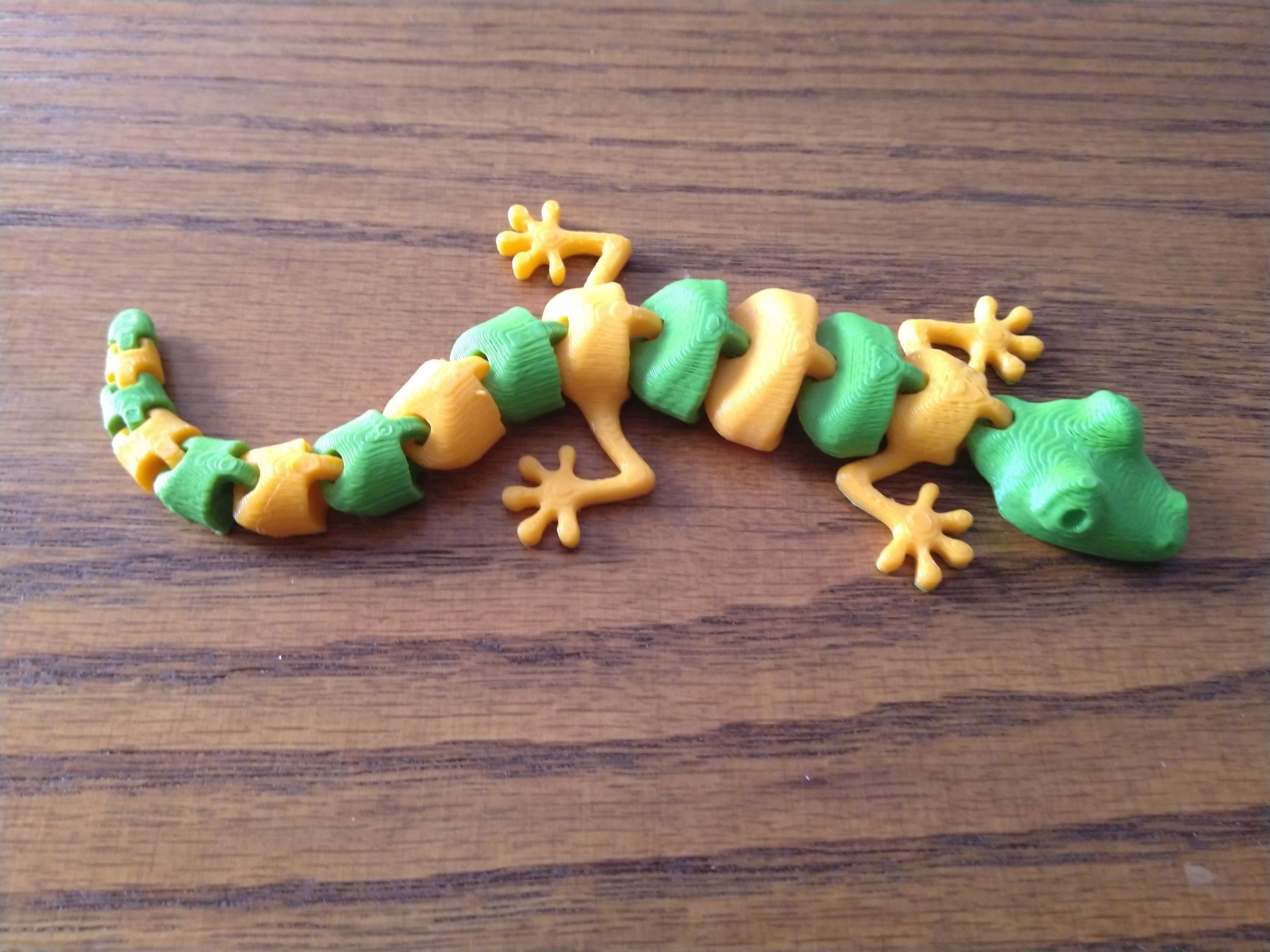 Articulated Lizard (Dual-Extrusion Remix)
