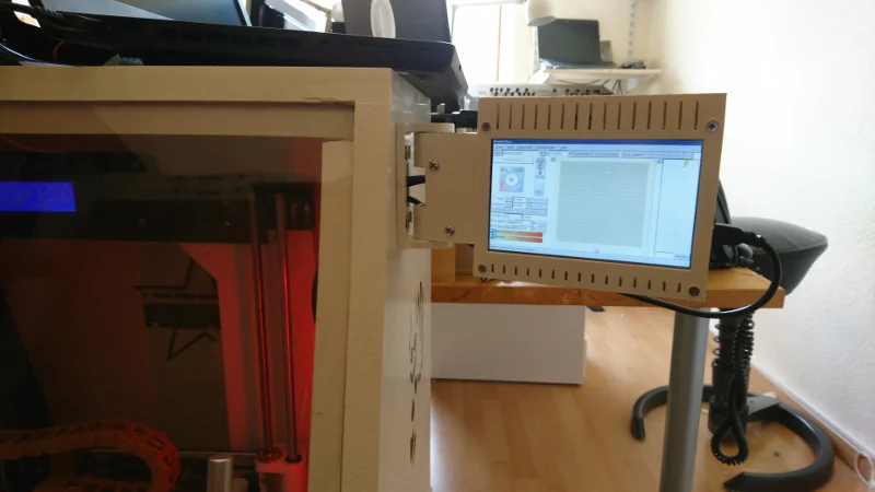 WaveShare 5inch Display Housing and Display Mount