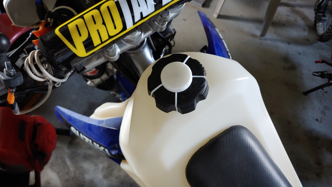 Acerbis Tank vent cover