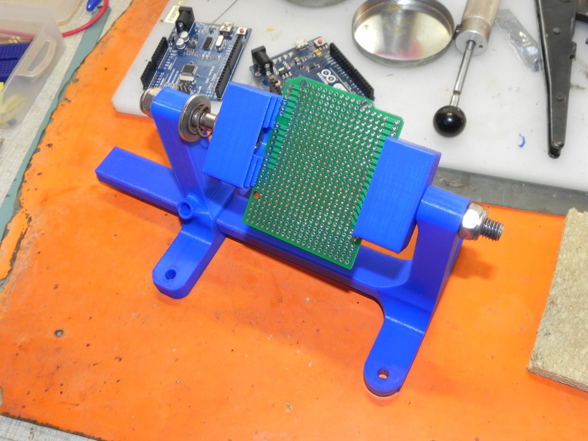 PCB rotating stand