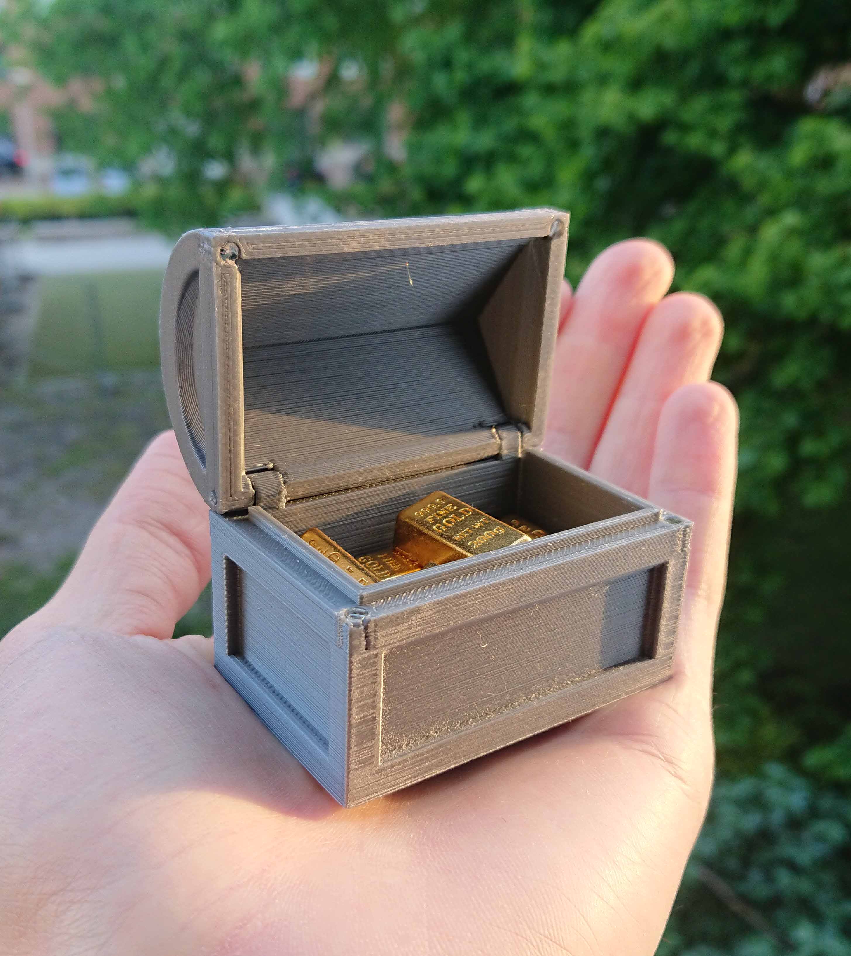 Mini Treasure Chest - Simple Print & Build!
