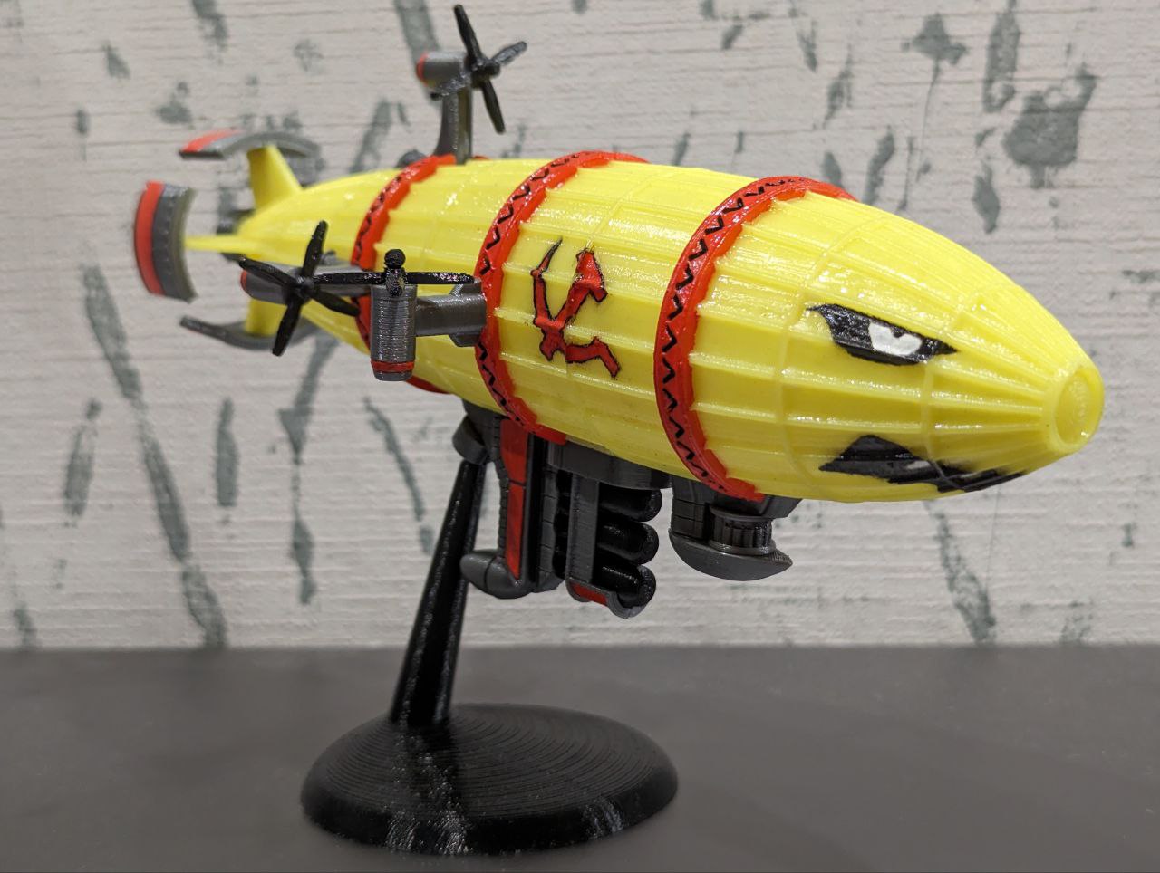 Kirov Airship (Дирижабль Киров)