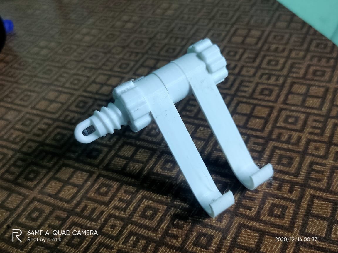 Mobile stand and keychain (hold your mobile at any angle)