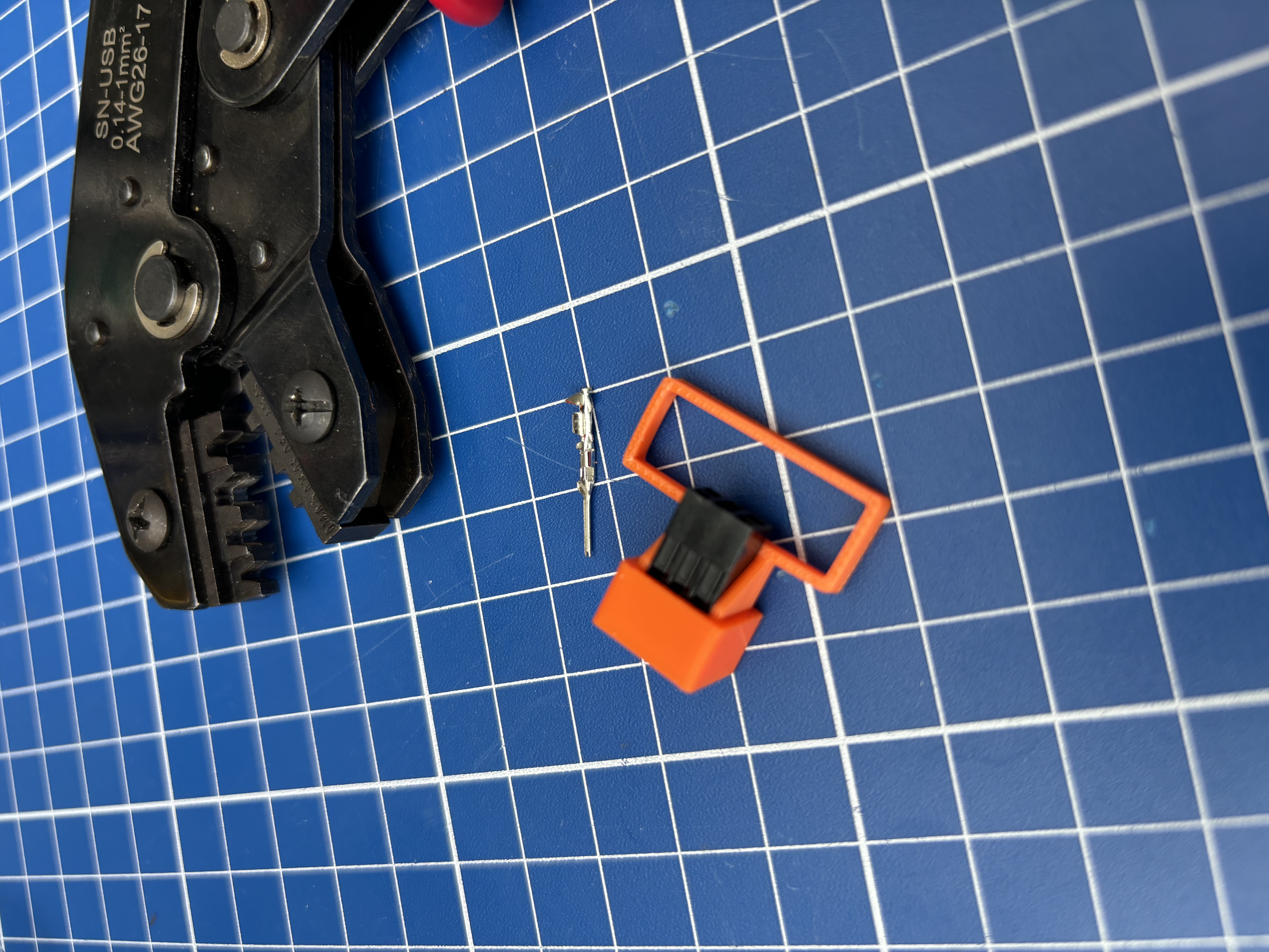 Crimping tool Dupont adapter