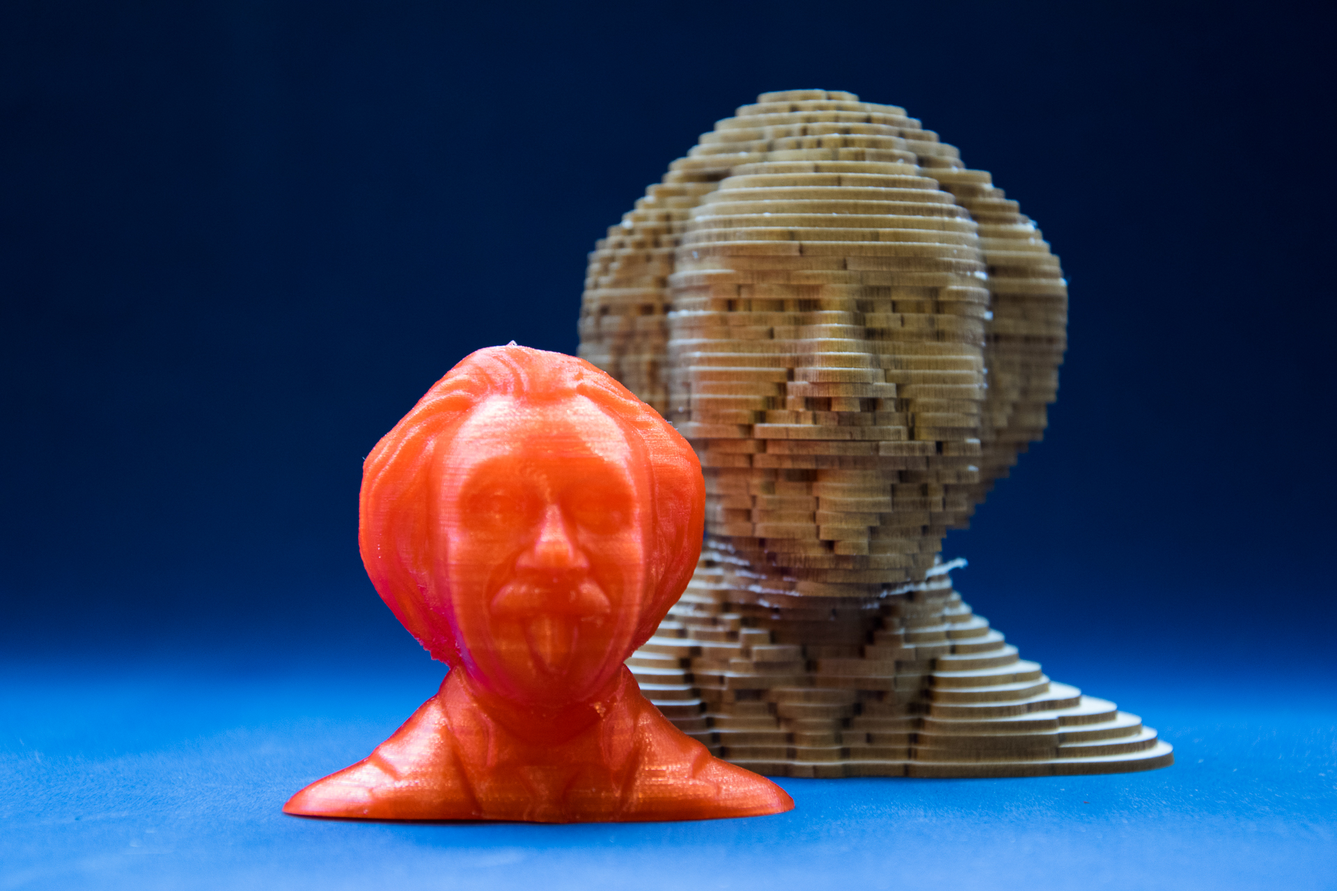 Become an Einstein, one step at a time (sliced puzzle)