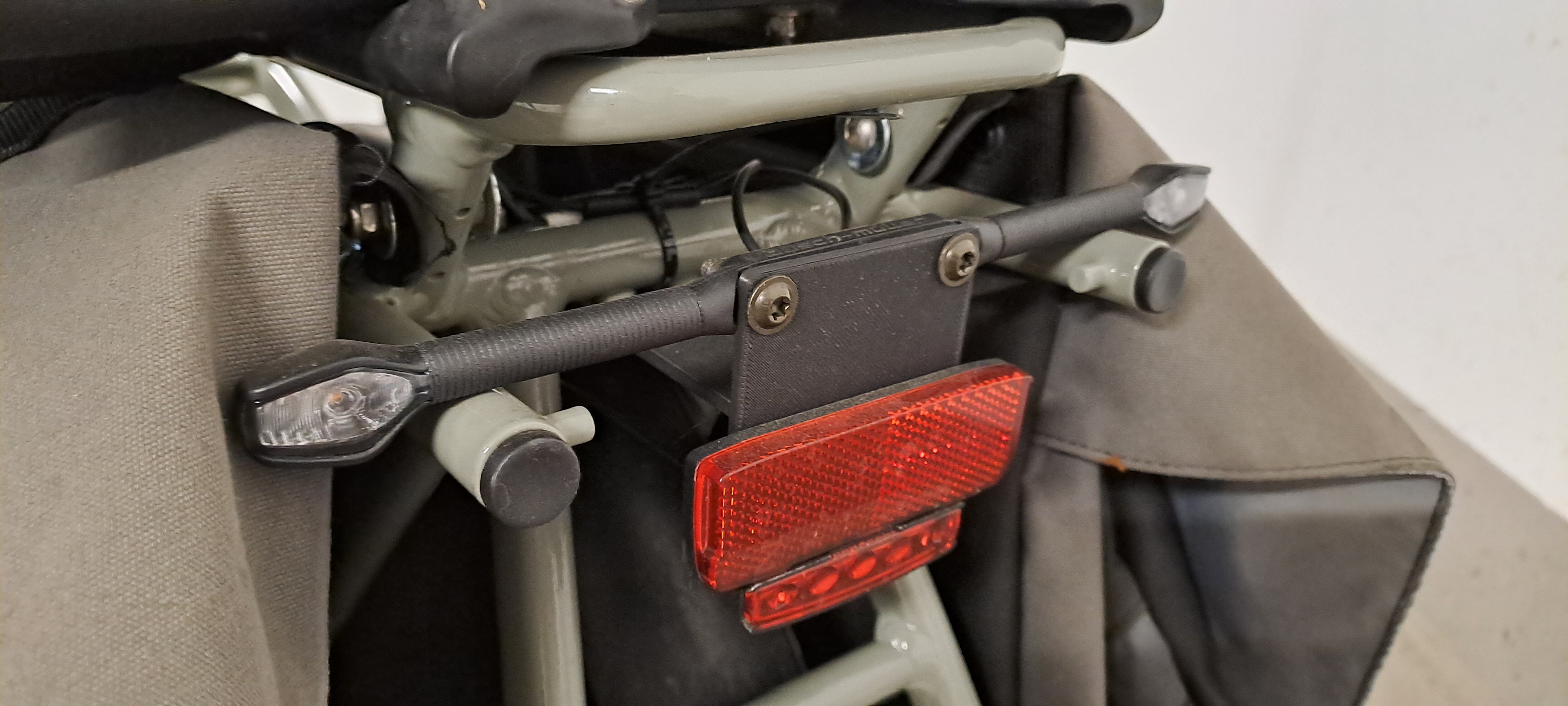 Tern GSD Rear Light Assembly for Busch Mueller TurnTec