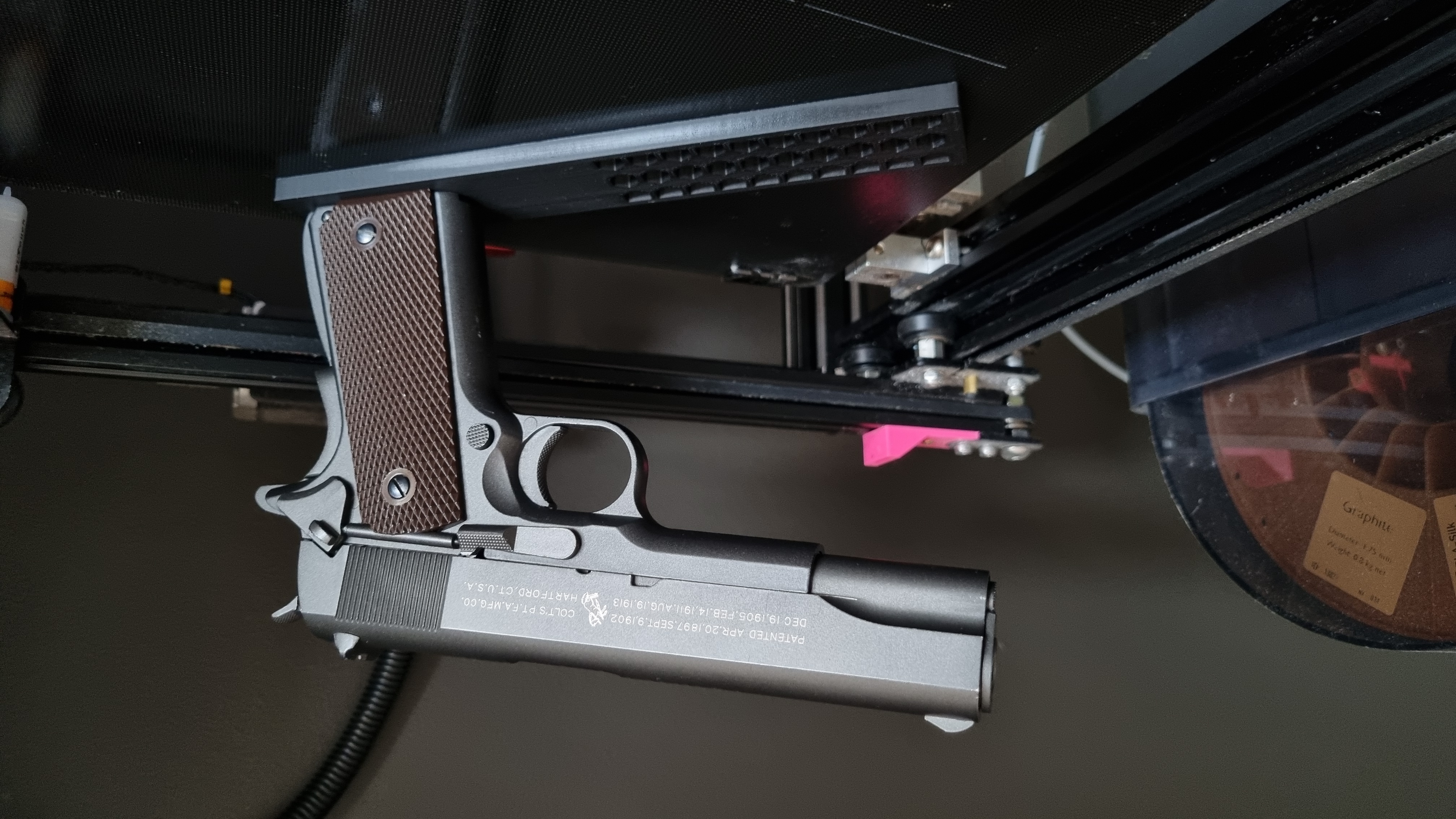 Colt M1911 A1 pistol gun stand - ideal fitment