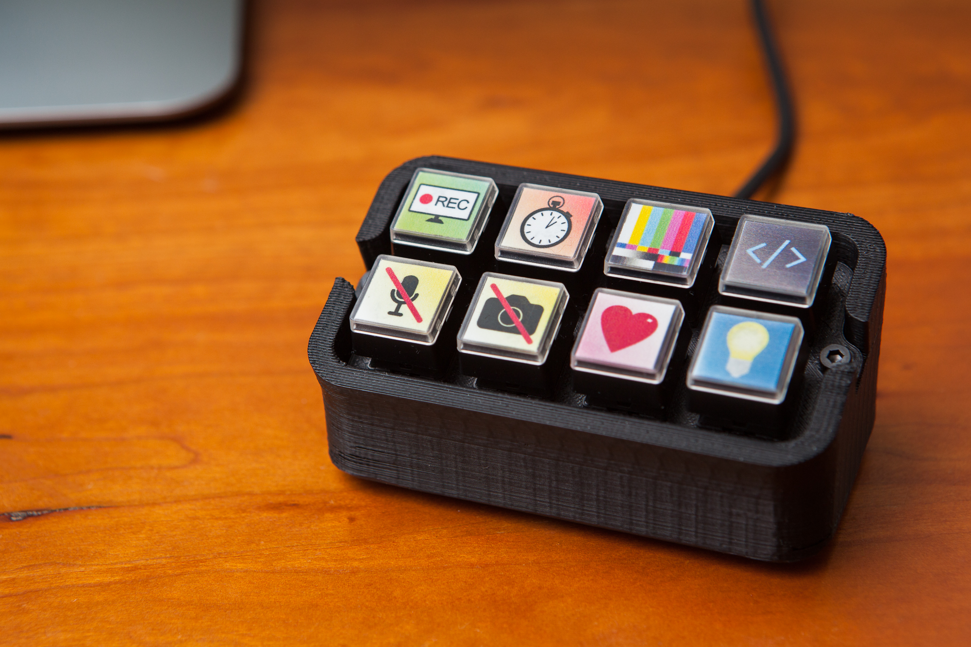 Stream Cheap (Mini Macro Keyboard)