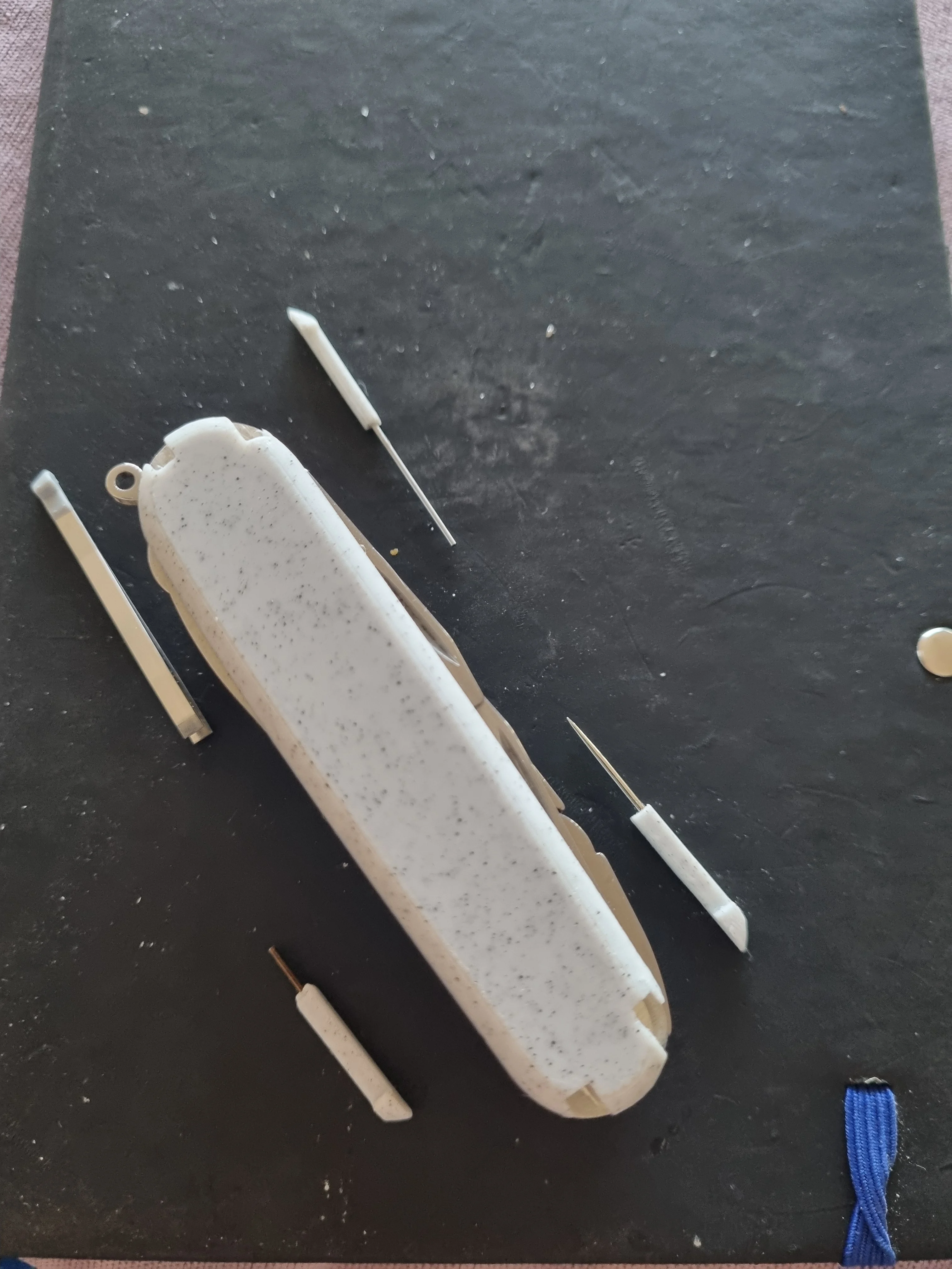 91mm Victorinox scales with extra slots SAK