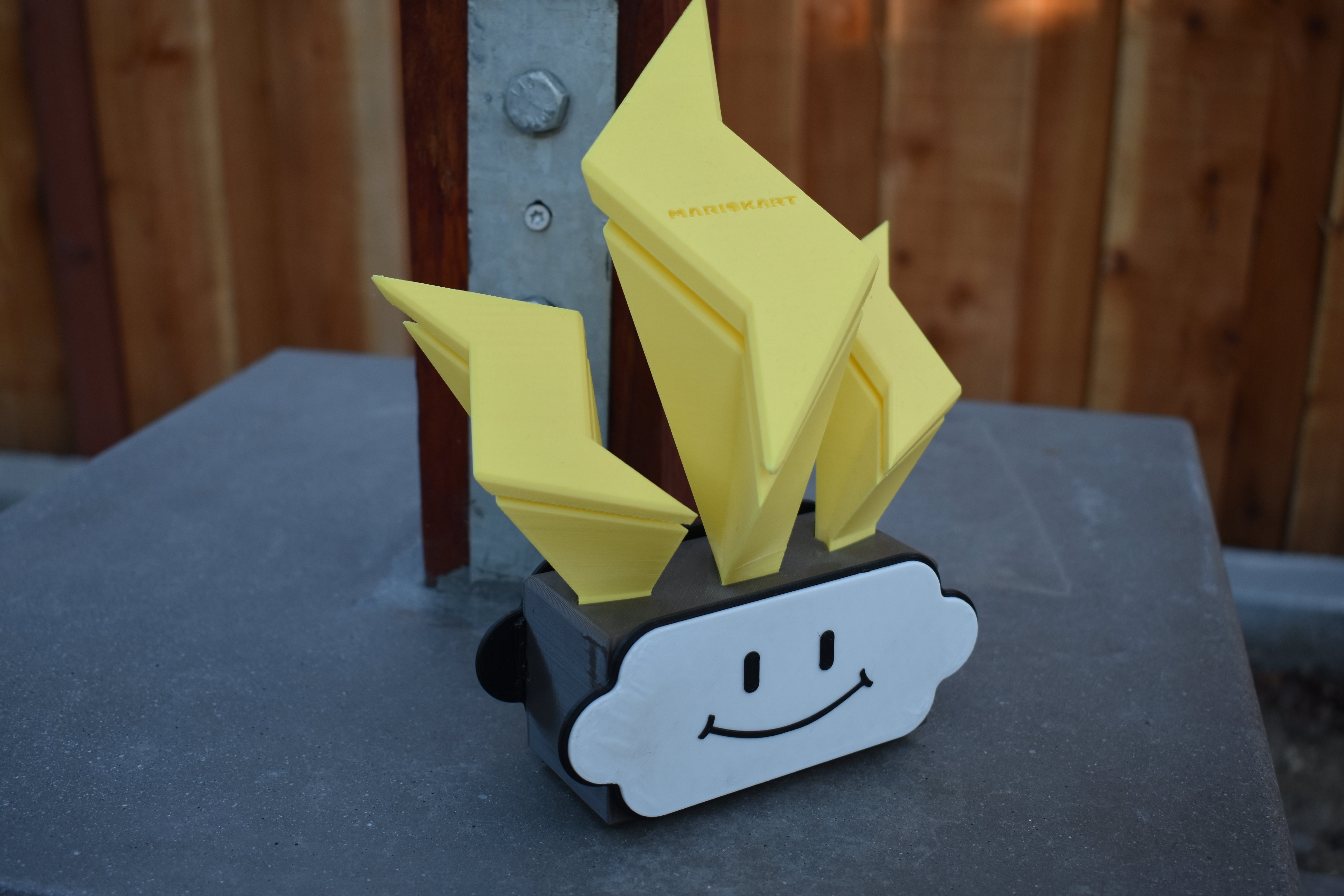 Mario Kart 8 - Lightning Cup Trophy