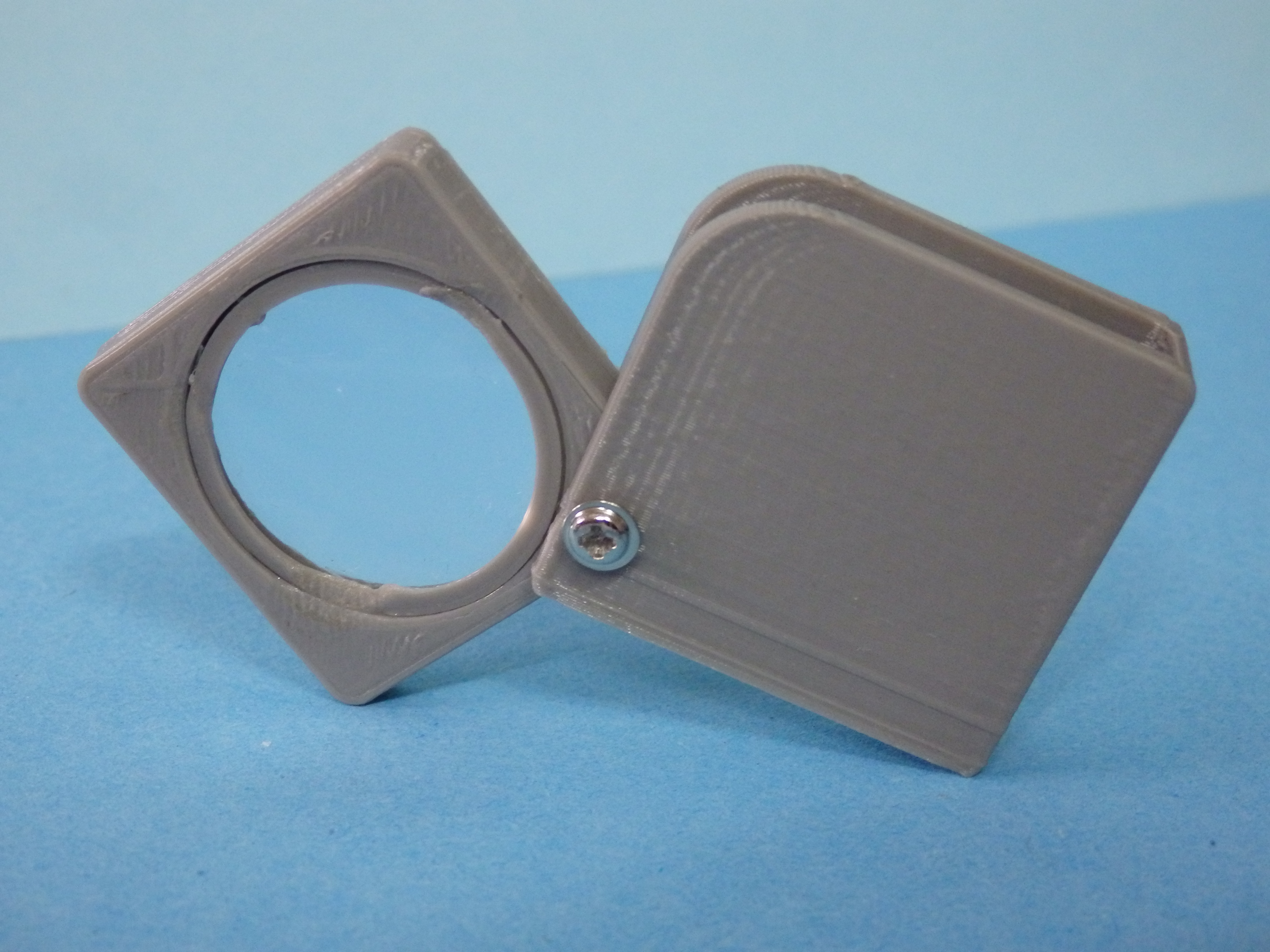 Pocket magnifier / Loupe de poche de 25mm