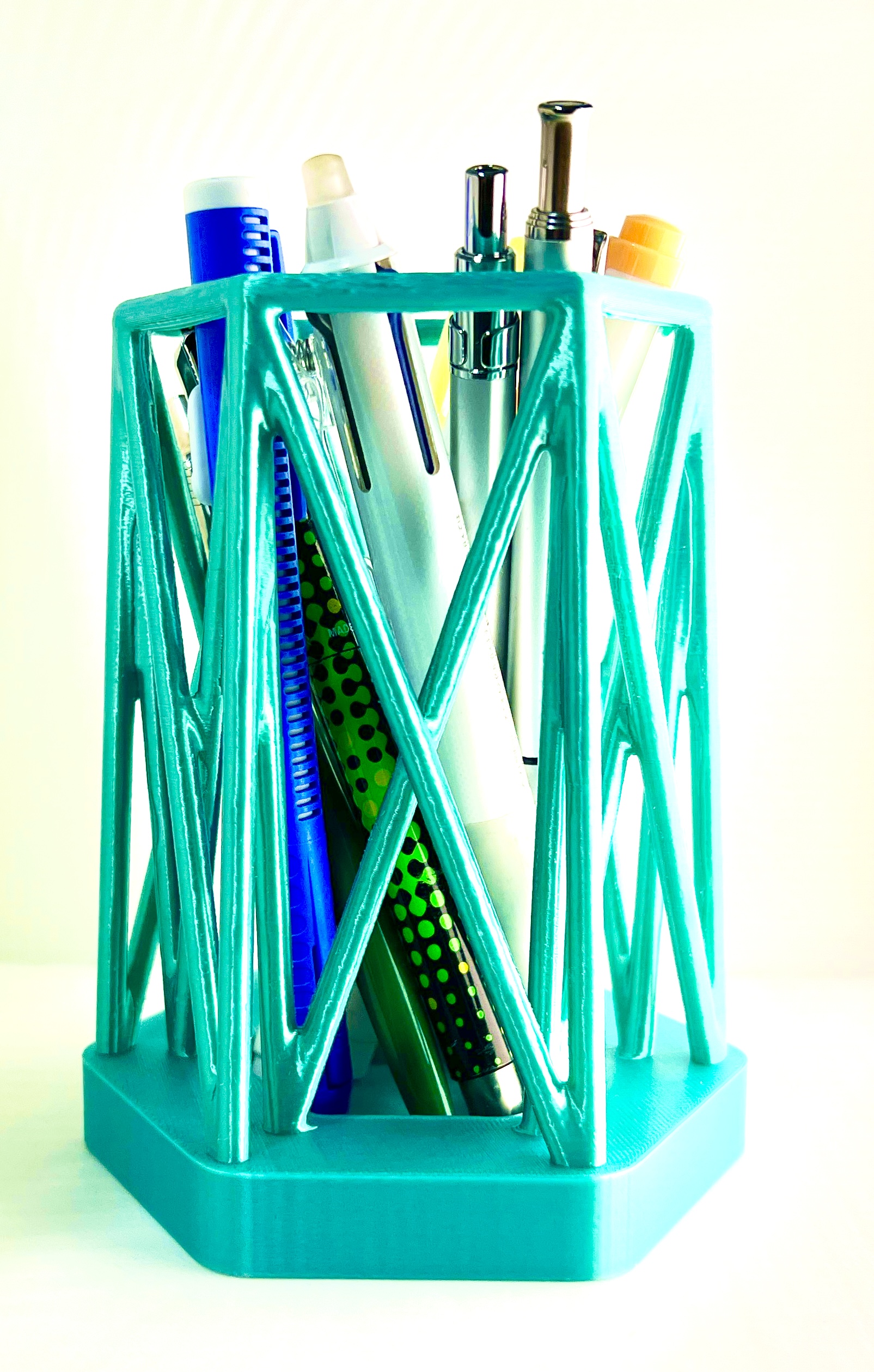 Hexagonal Wireframe Pen/Pencil Cup