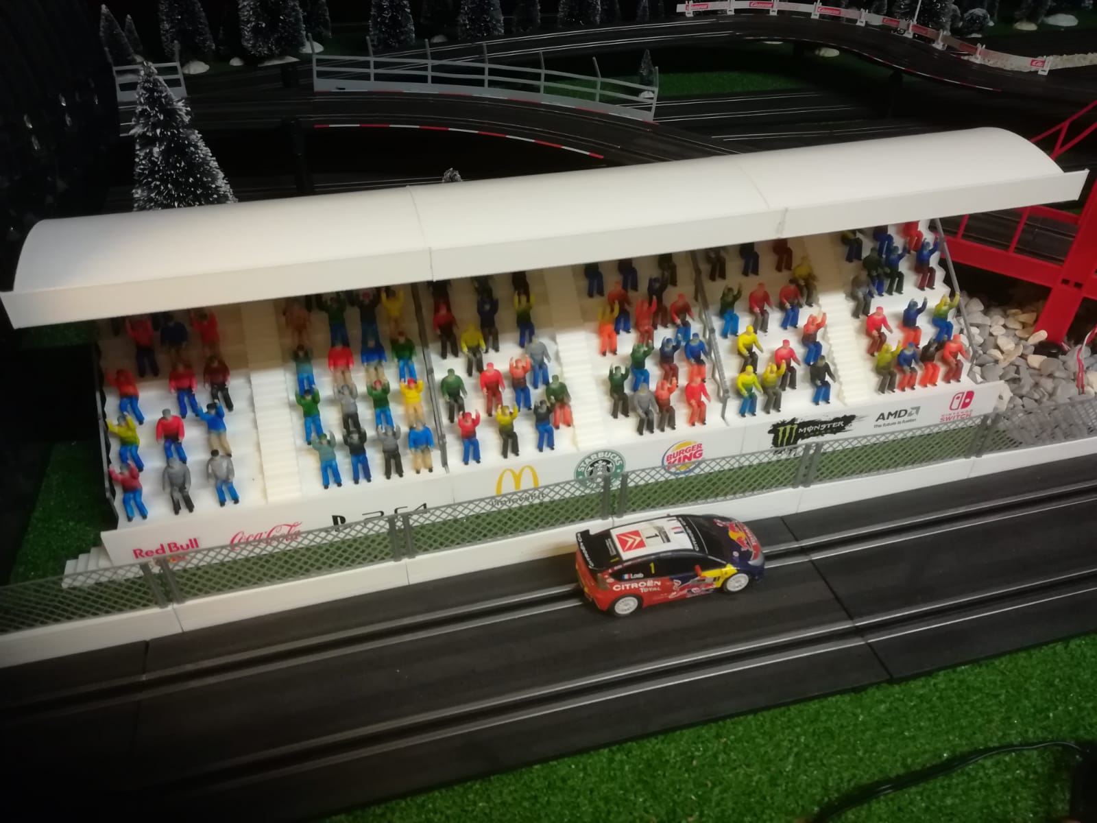 Tribune with people Carrera Go  1:43 scale