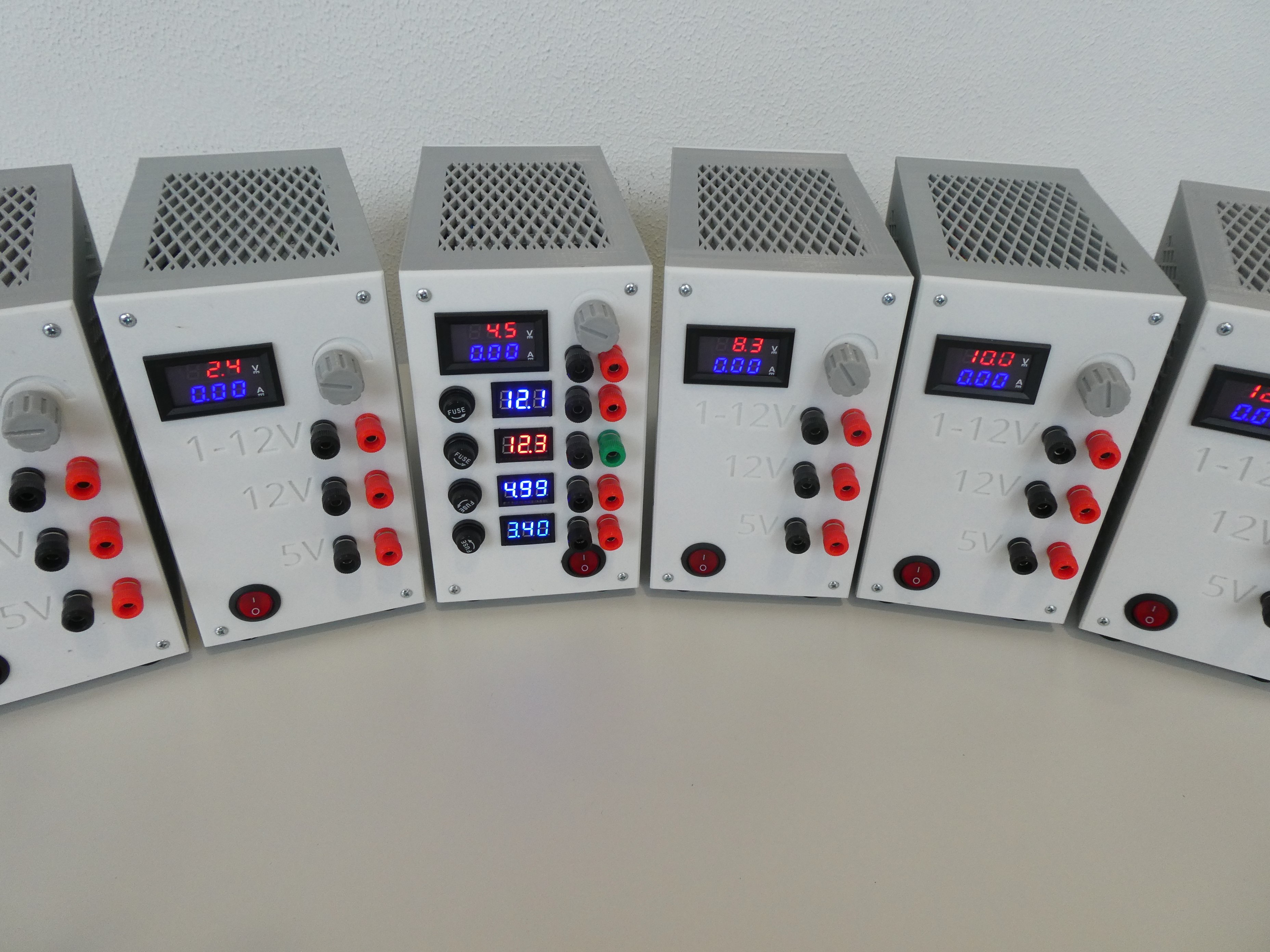 ATX-Power-Supply for STEM Version 1