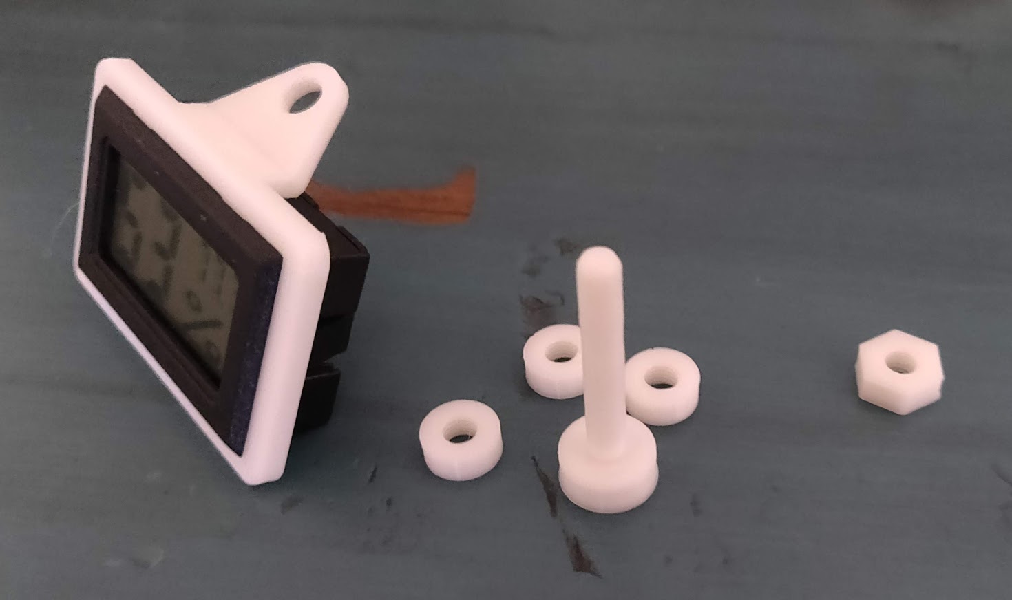 Hygrometer + Thermometer Mount