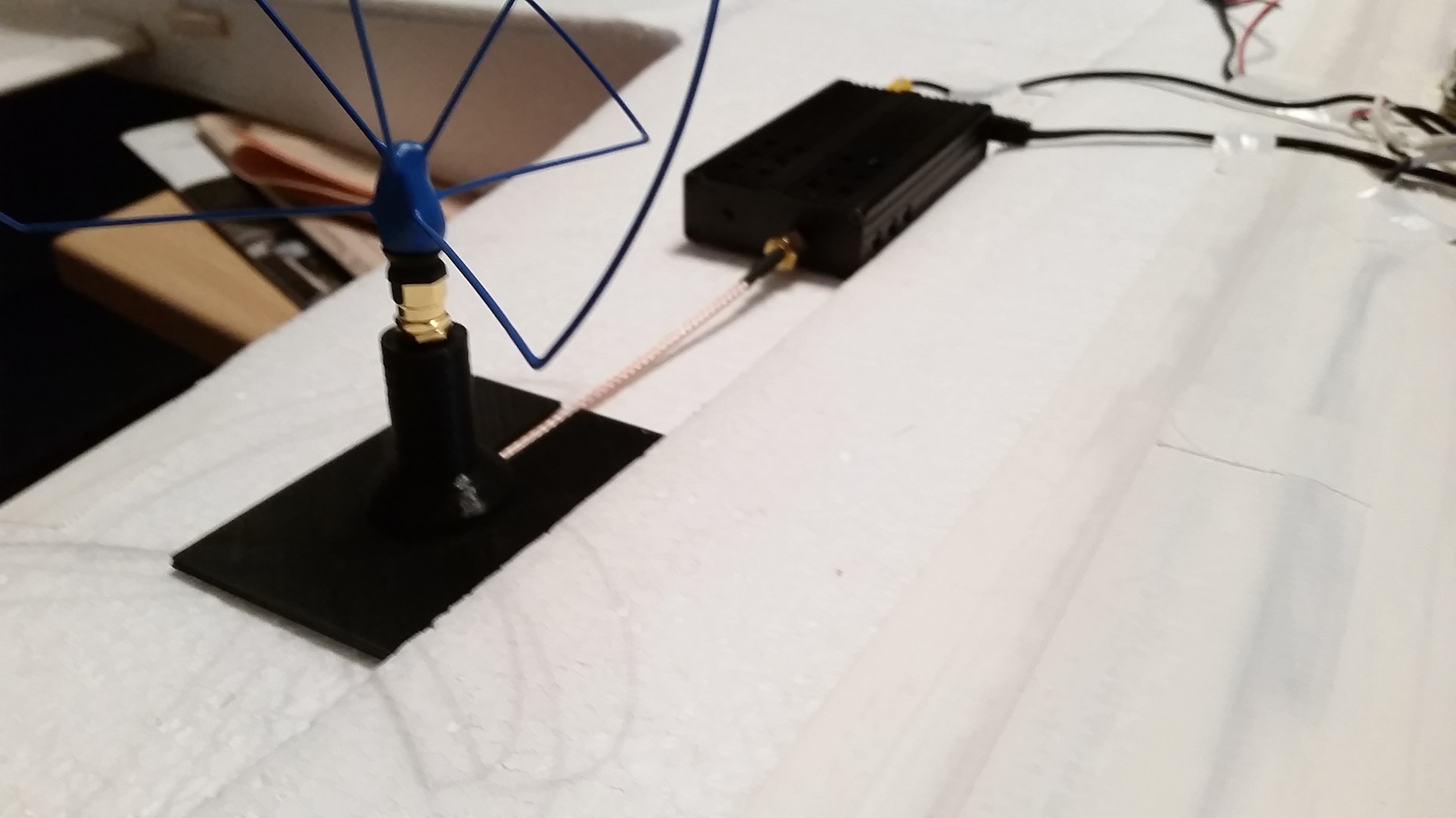 FPV Tx antenna mount