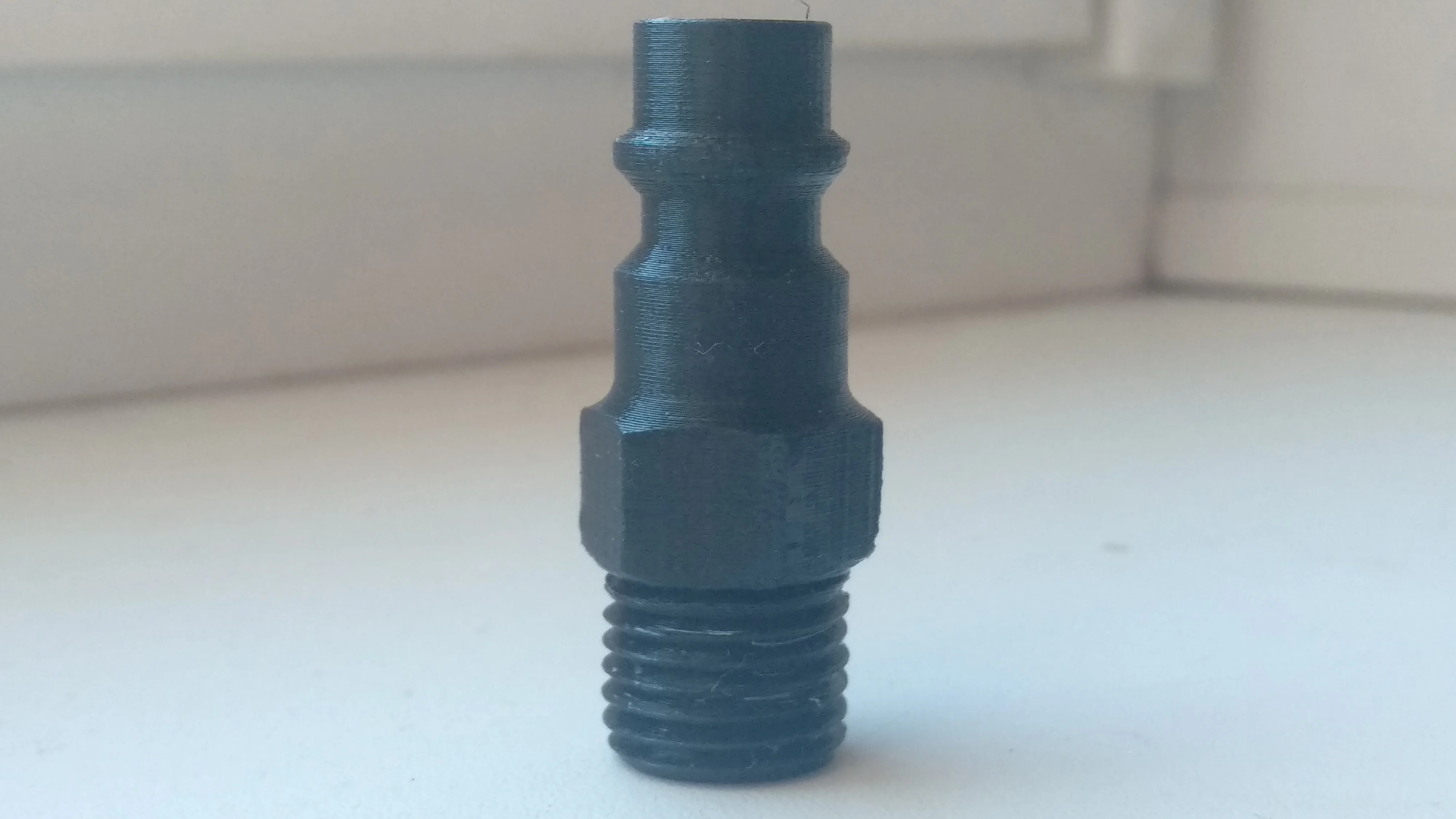 Pneumatic Quick Disconnect Fitting (1/4" and herringbone)
