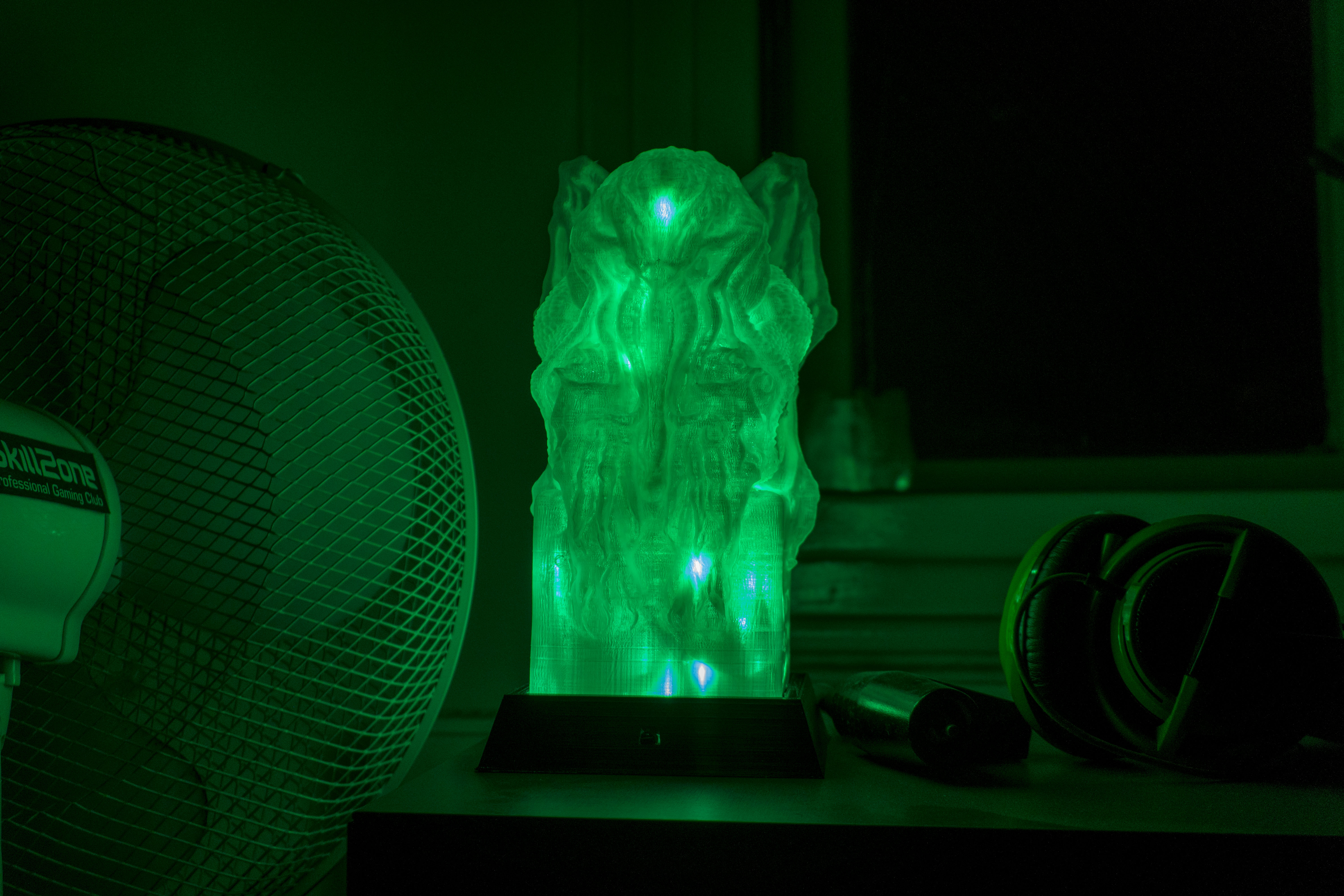 Stand for Cthulu lamp