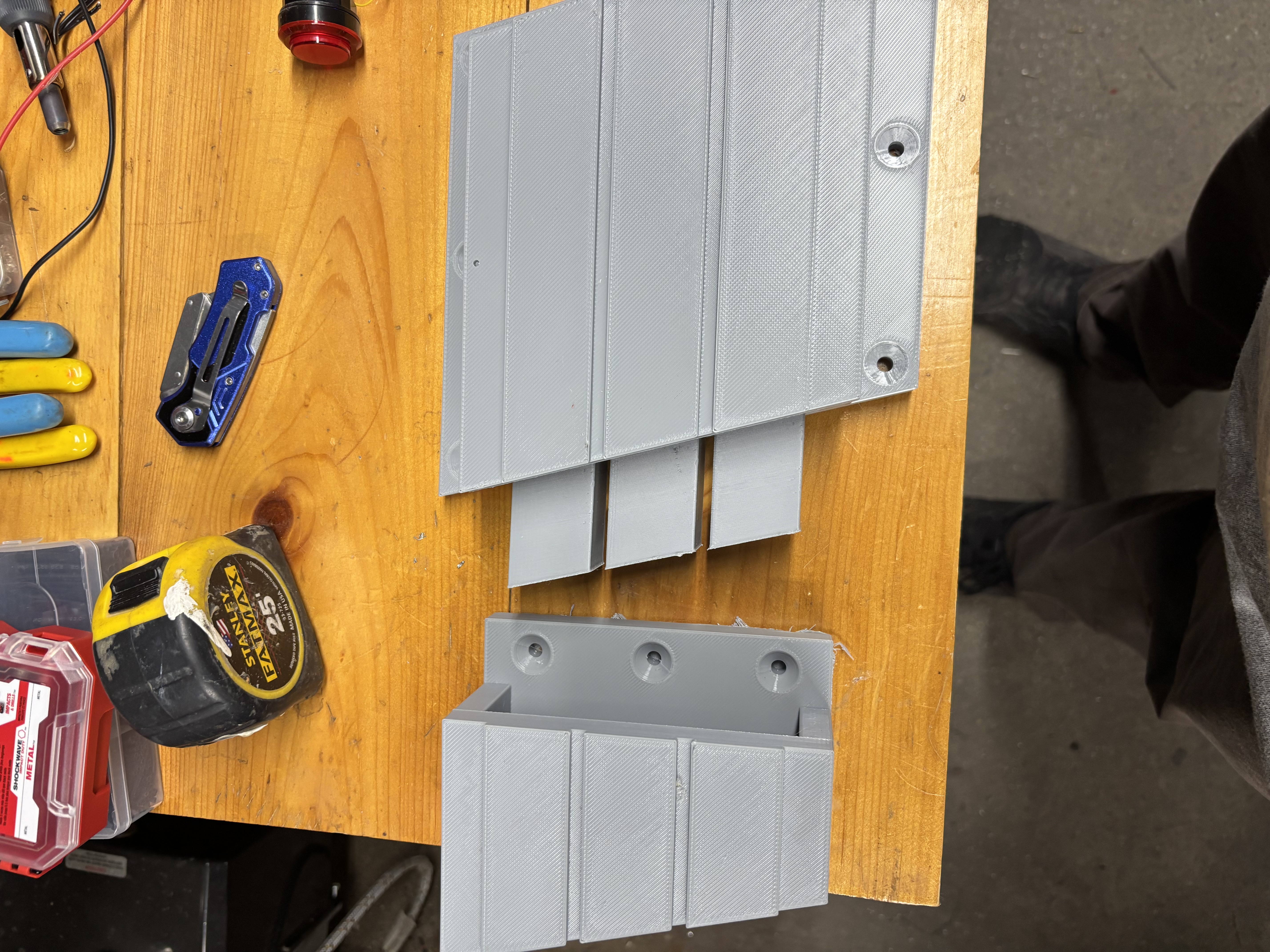 Jurassic Park door lock motorised