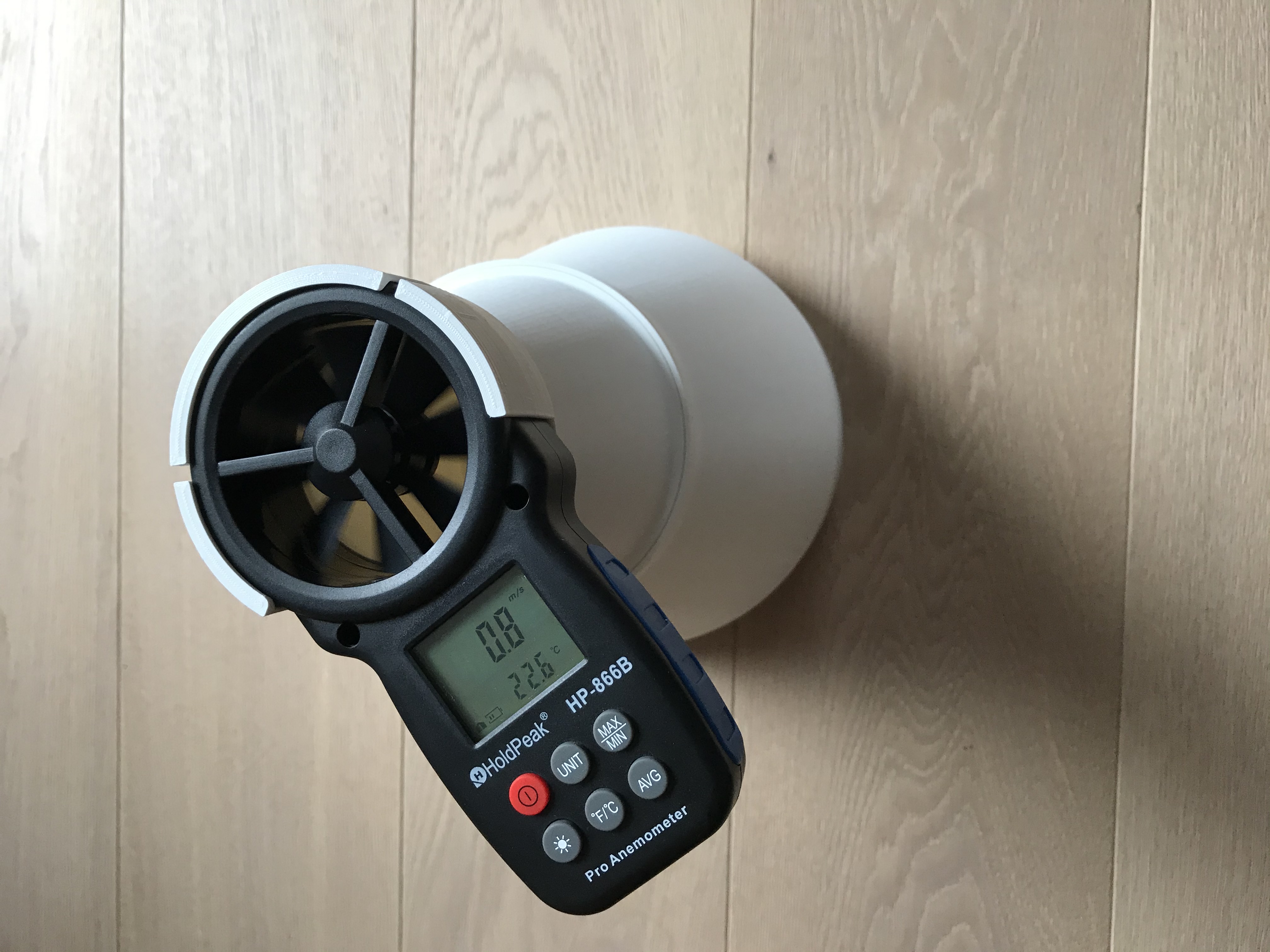 Airflow meter / Anemometer
