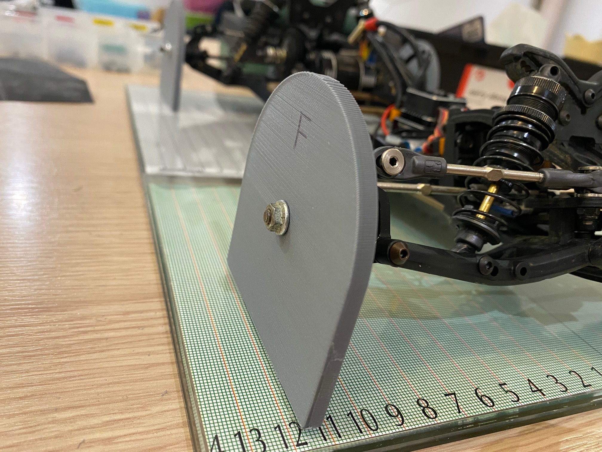 setup wheels 1/10 and angle gauge
