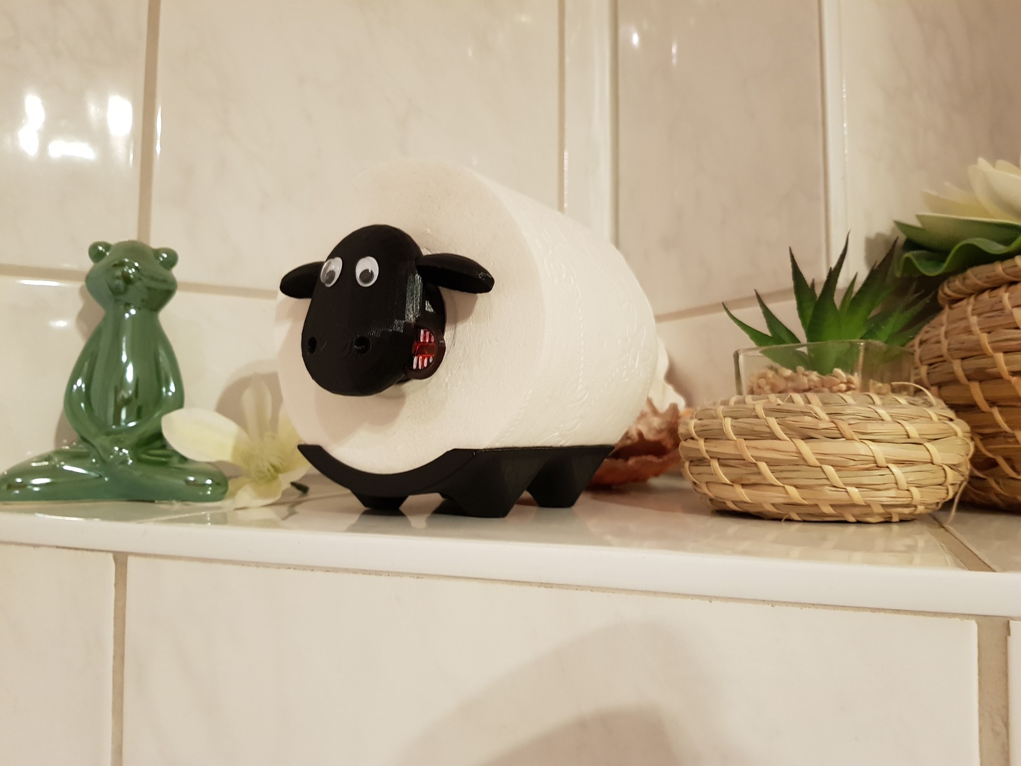 Shaun the sheep - new legs