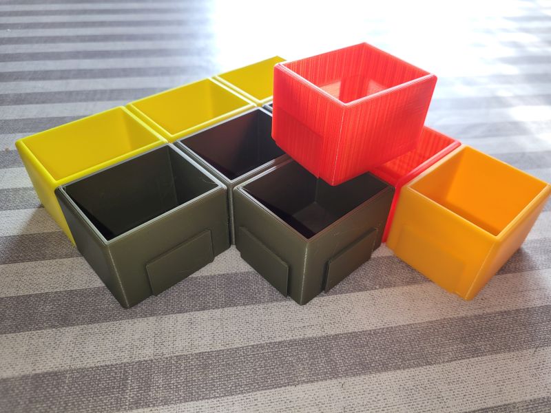 Steckbare Box, Kästchen (wird erweitert)