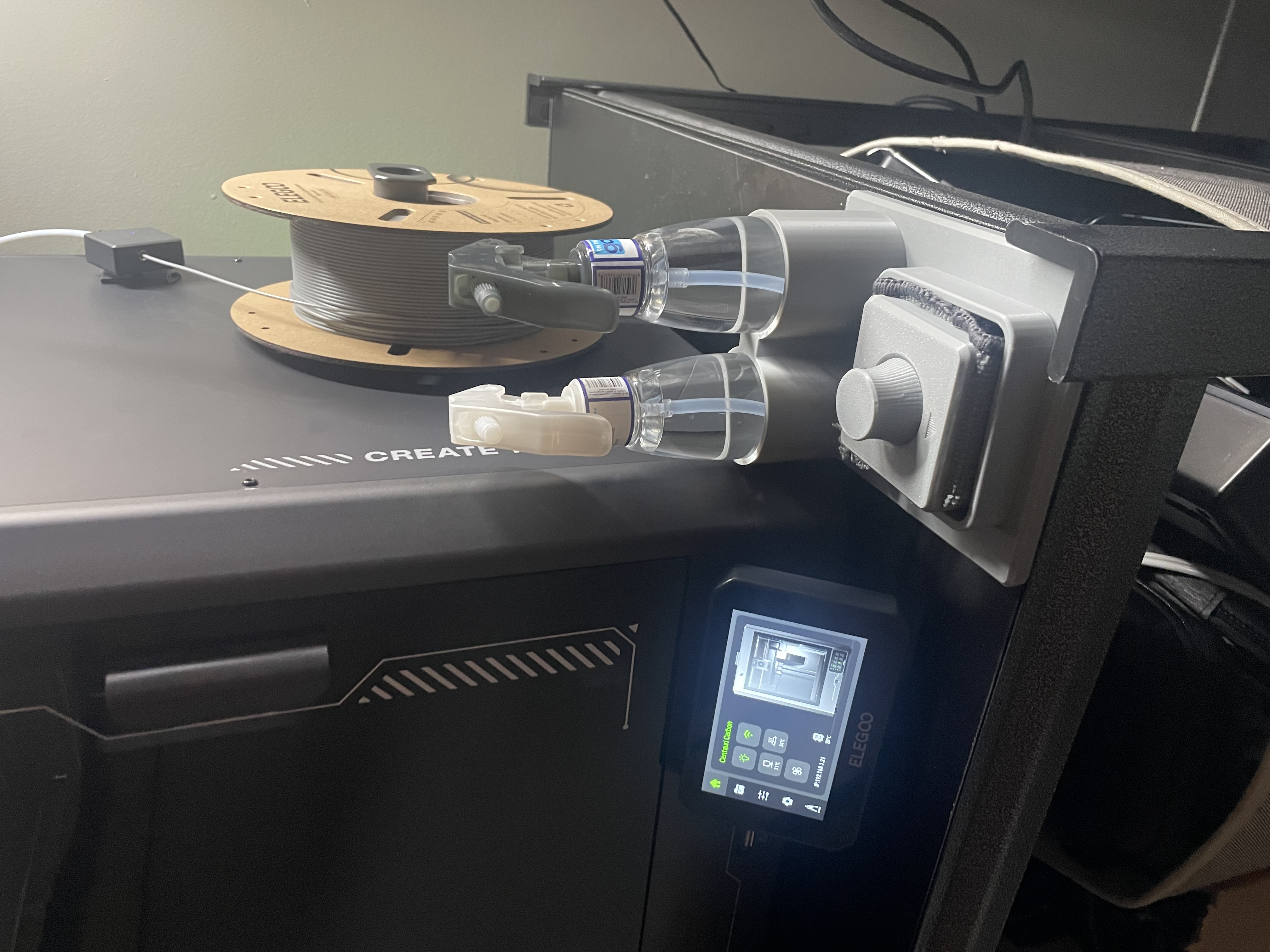 Clean Station for: Build Plate Cleaner Microfiber Holder