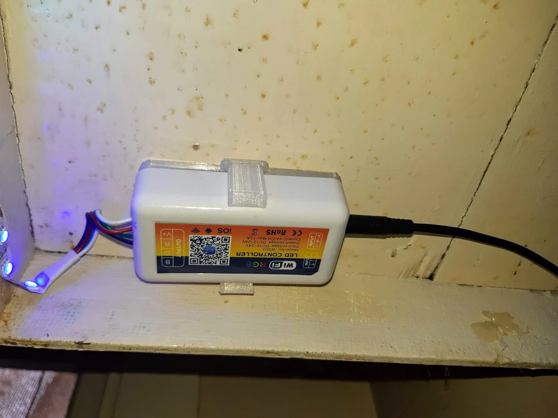 W03 LED controller holder
