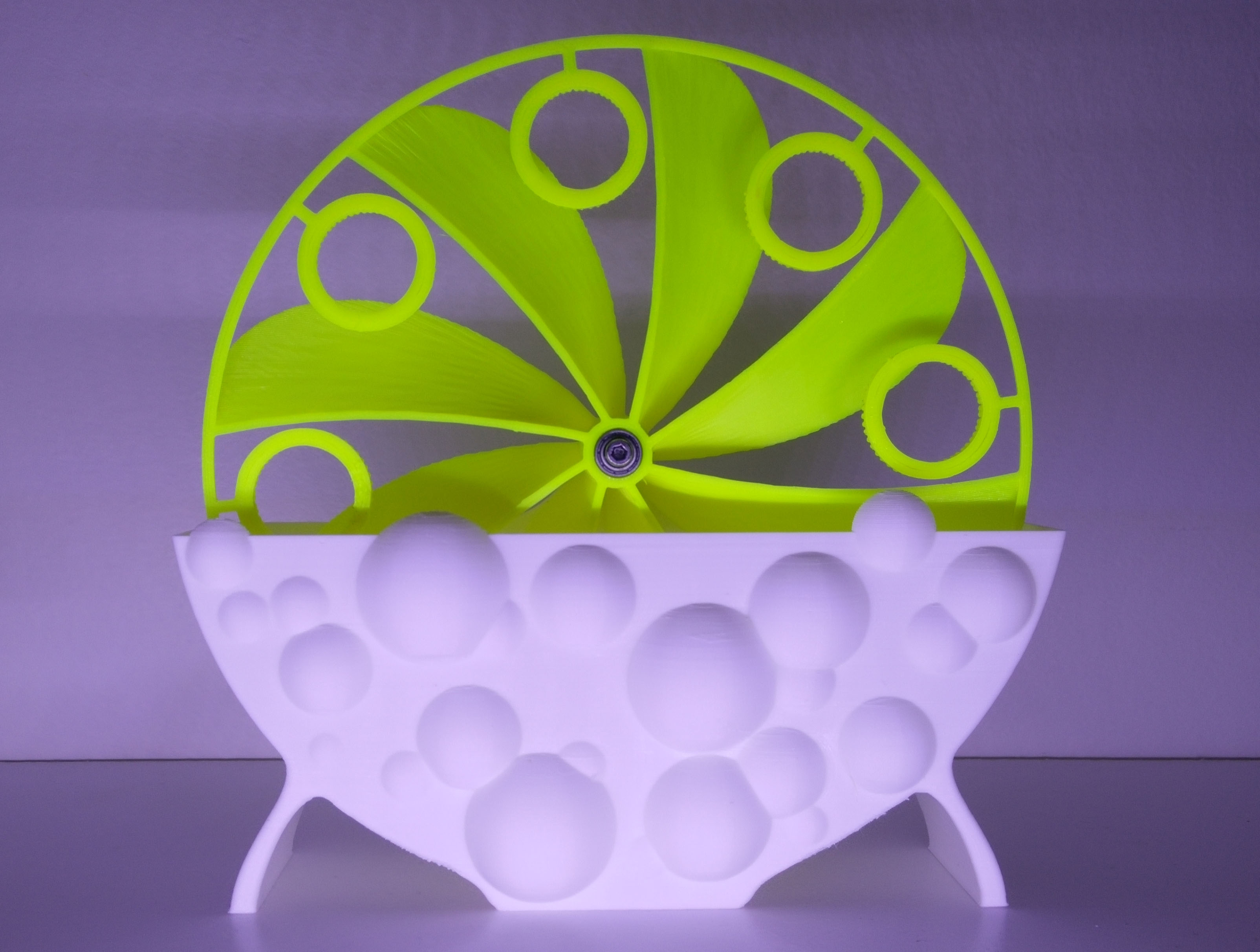 BubbleBlade