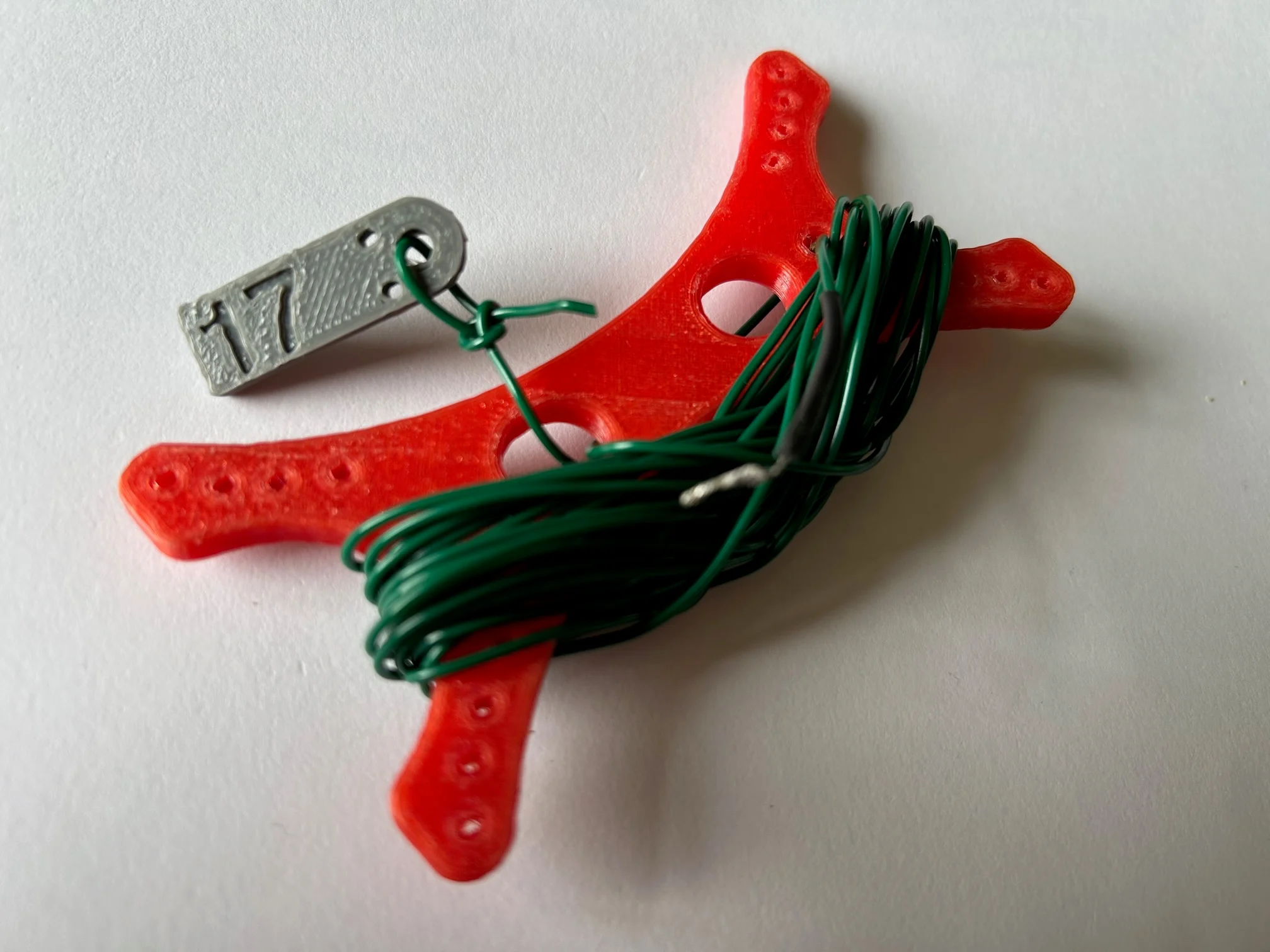 Antenna Band Tags