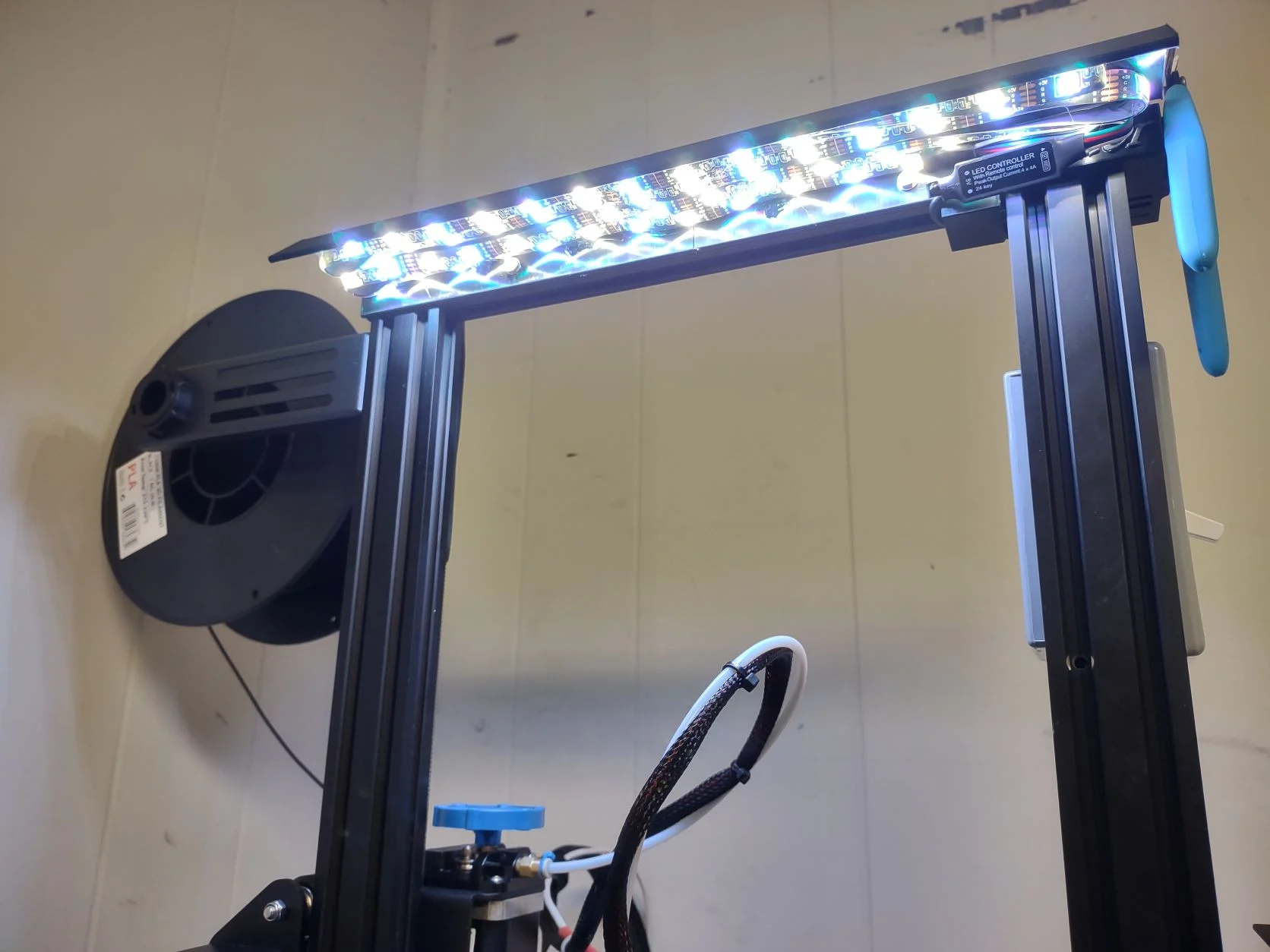 Lightbar Hood
