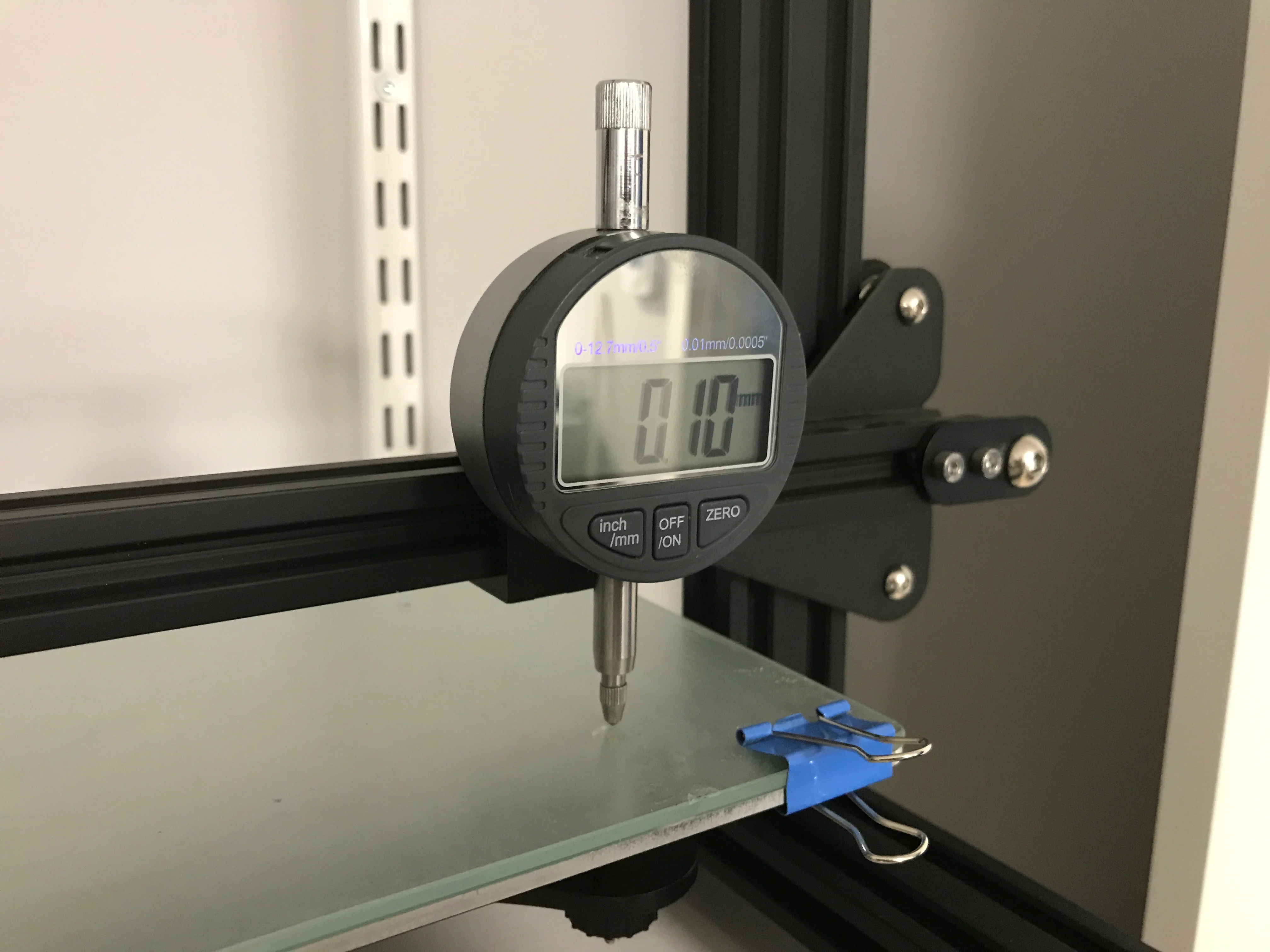 Holder for digital indicator, bed level