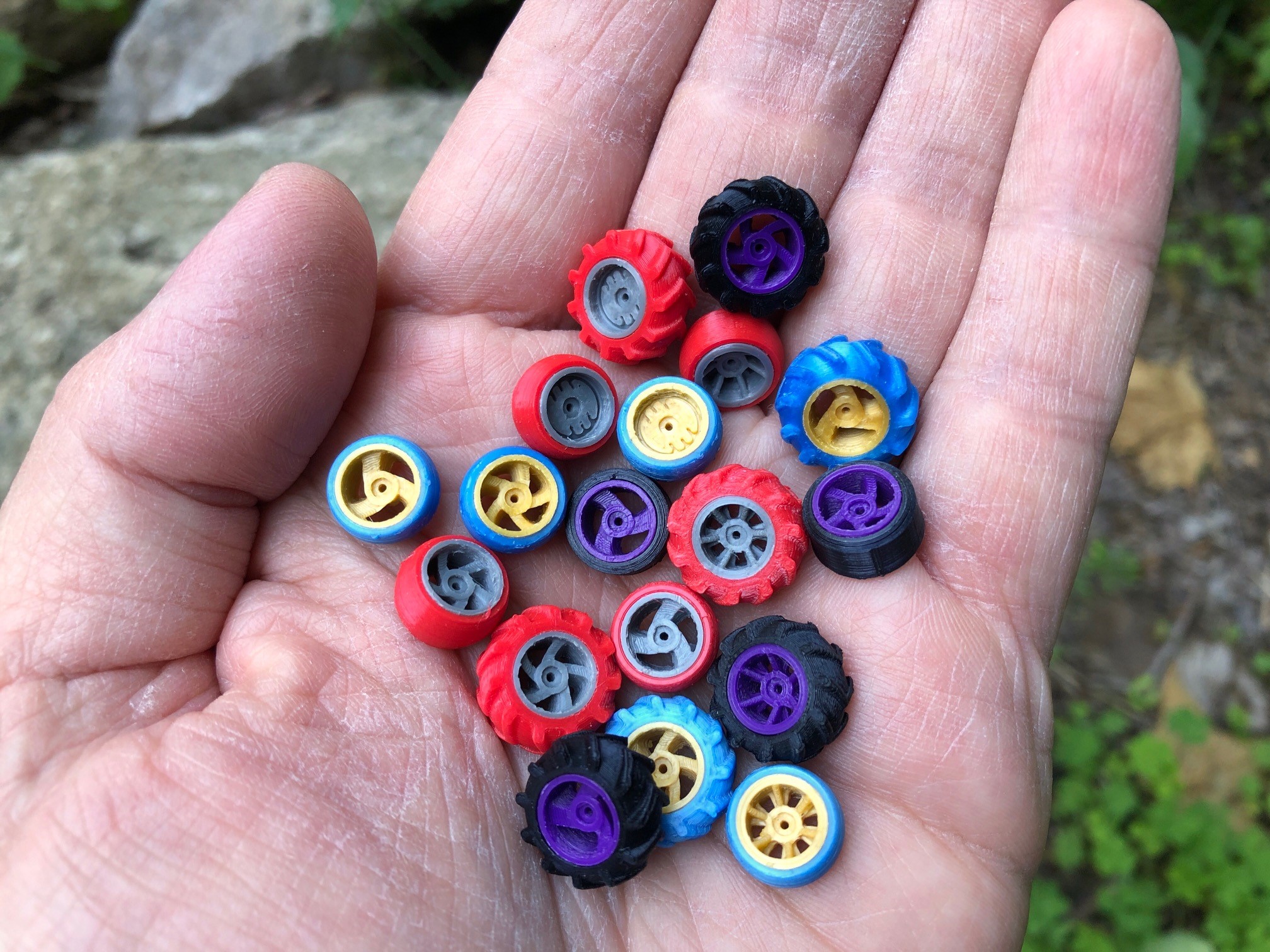 1:64 Hotwheels or Diecast Wheels 19-22