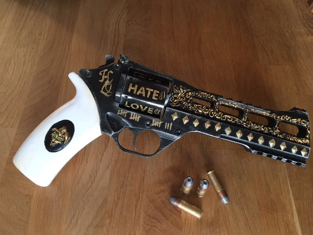 Harley Quinn´s Gun