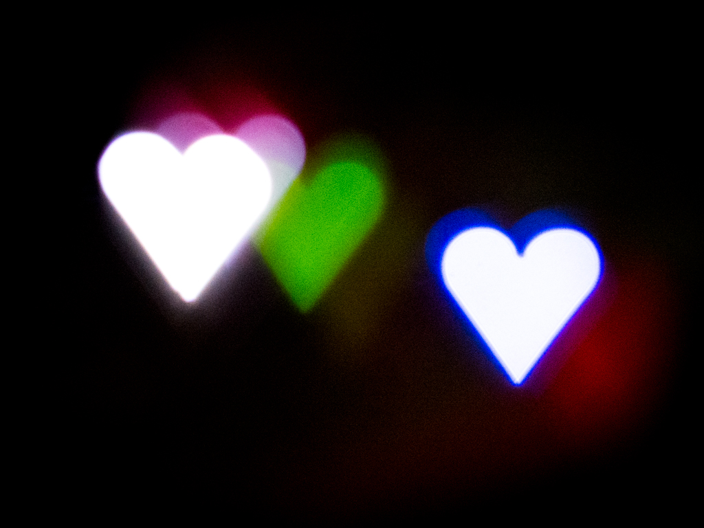 Bokeh Lens Cover - Heart