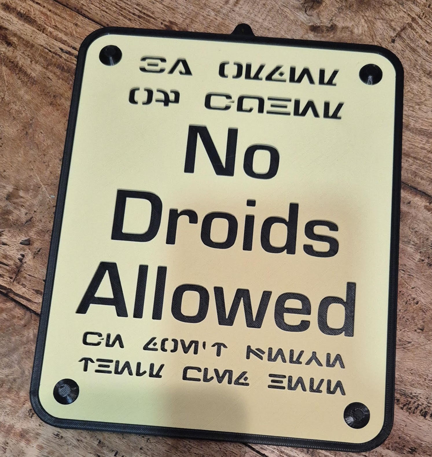 Star Wars - No Droids Allowed