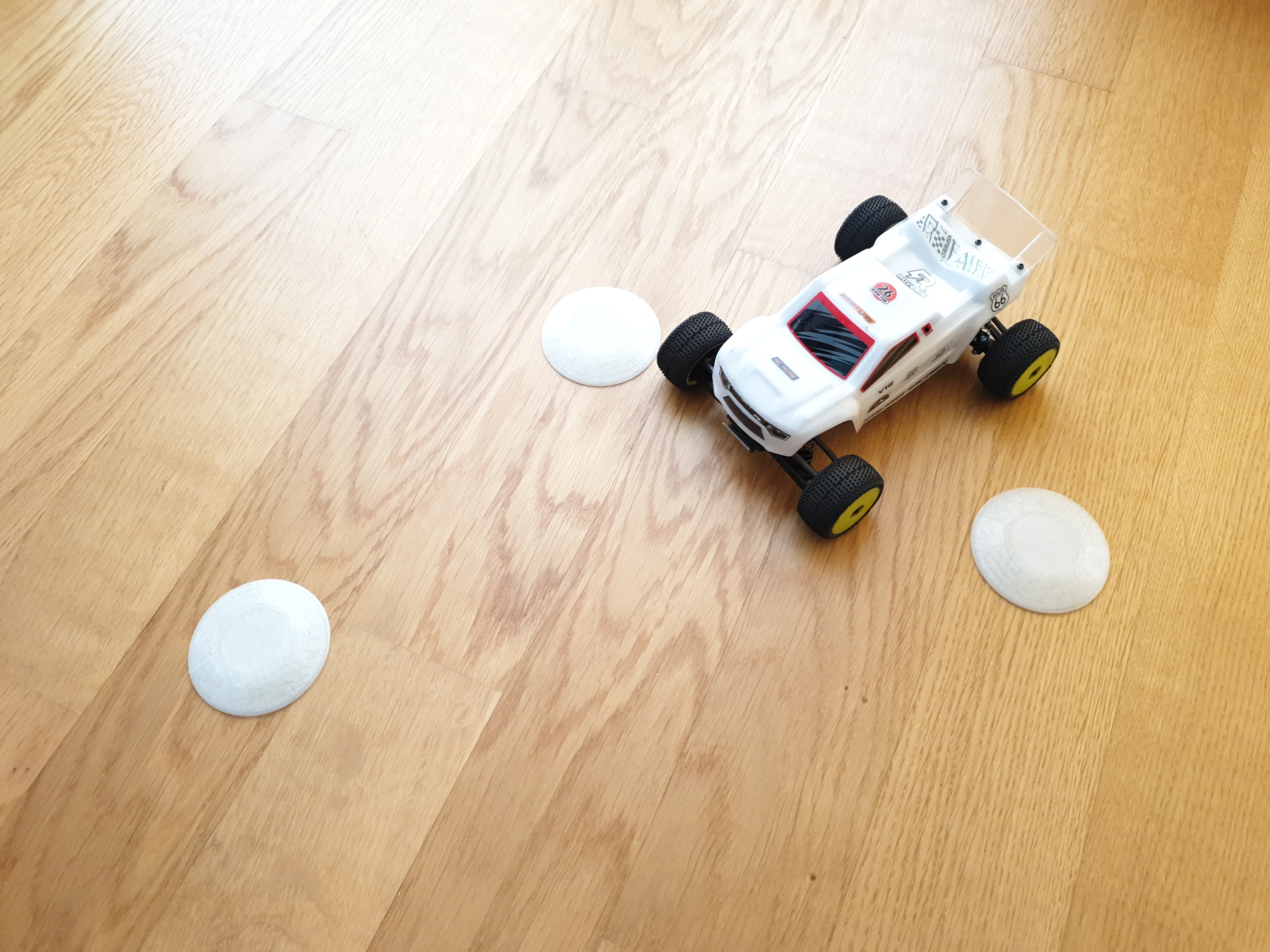 Small flat cone for RC cars
