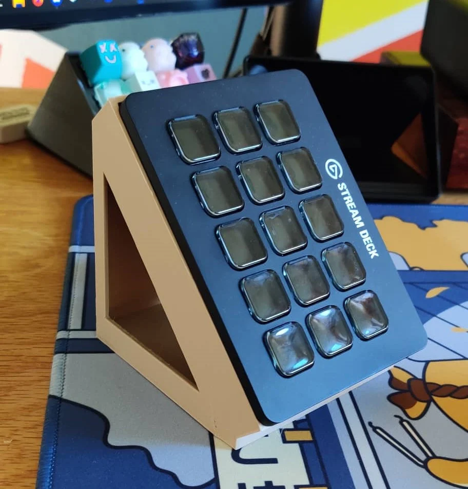 Stream Deck V2 Vertical Mount