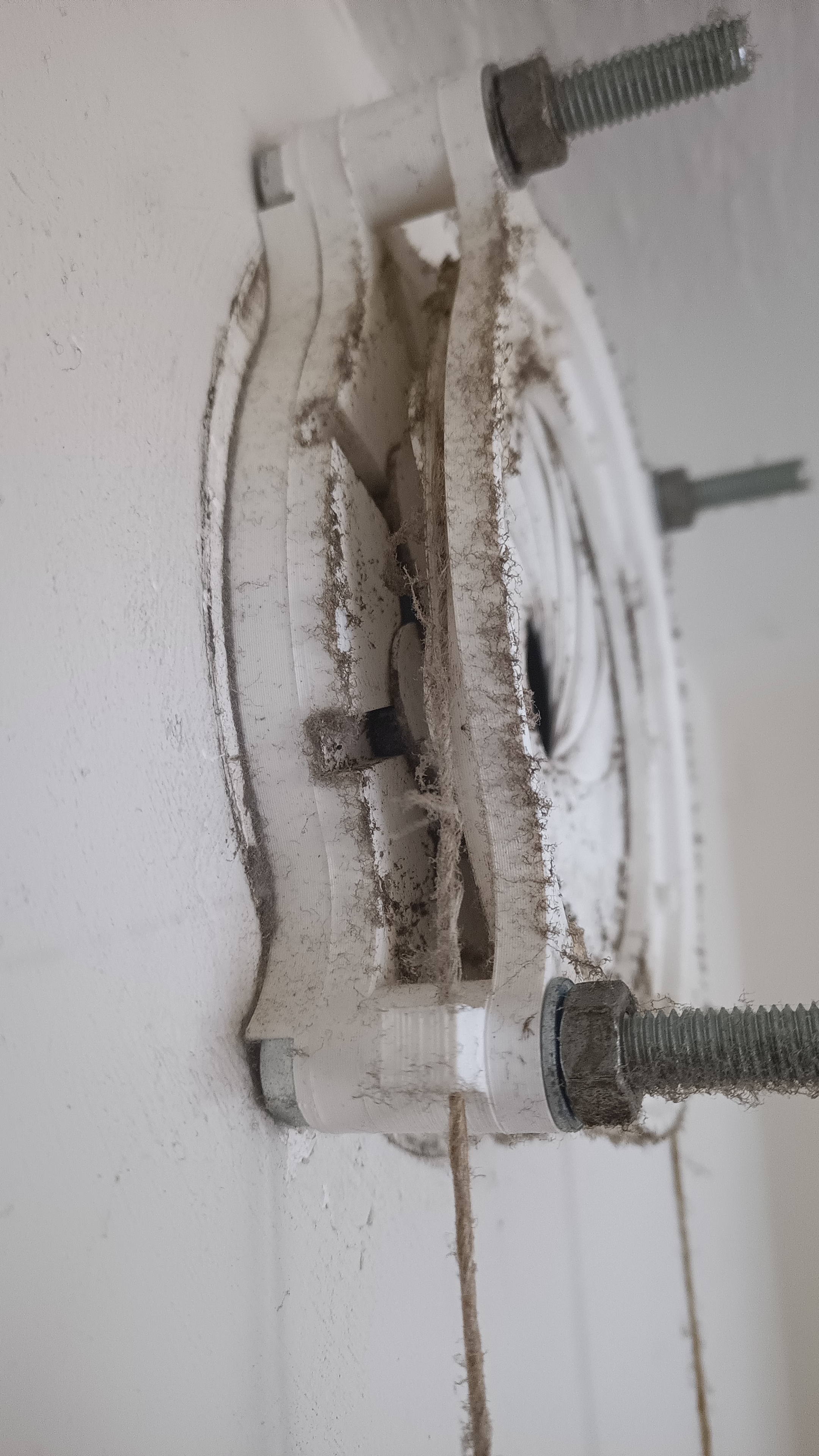 mecanical iris air vent