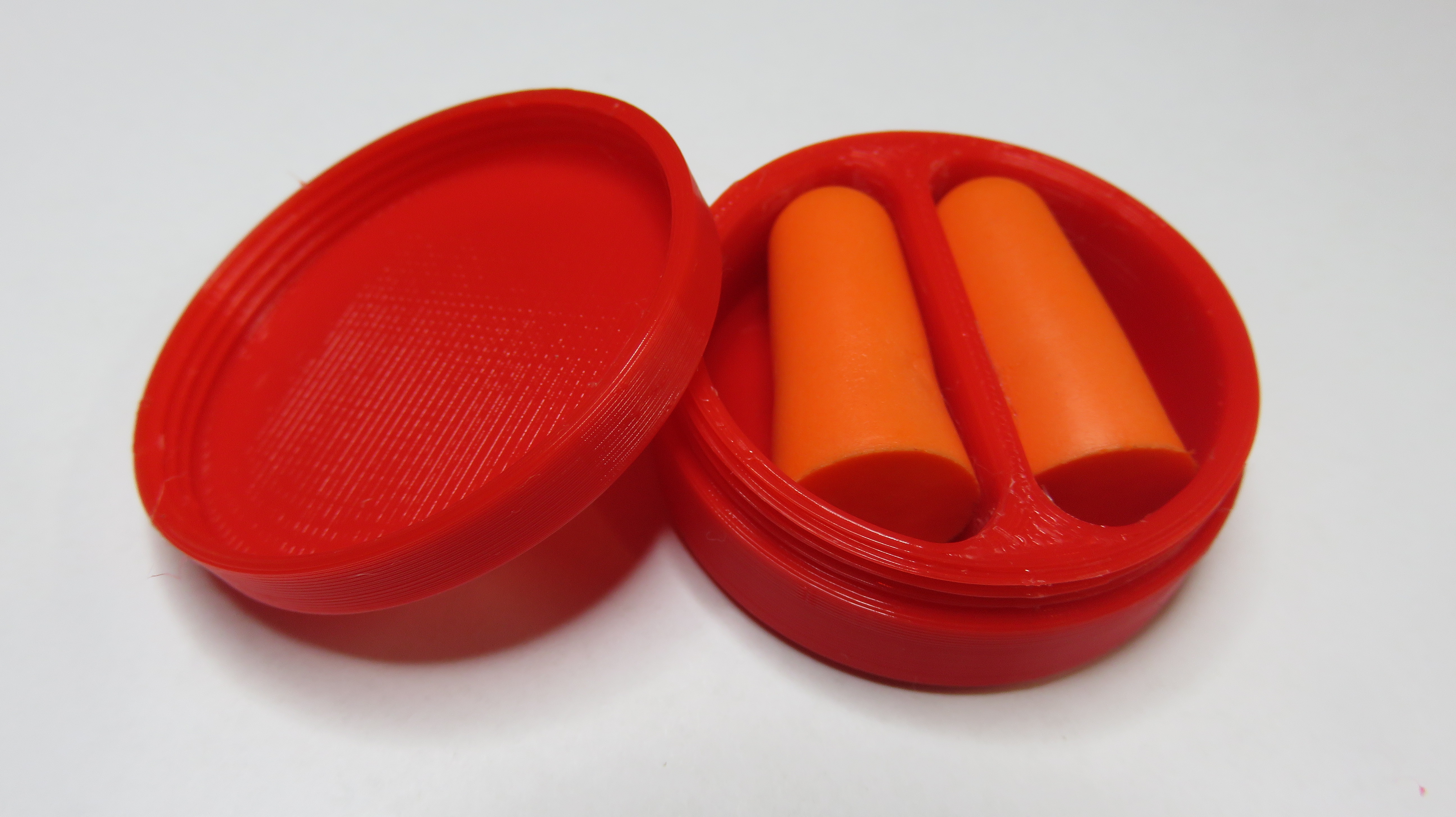 Ear-Plug-Canister