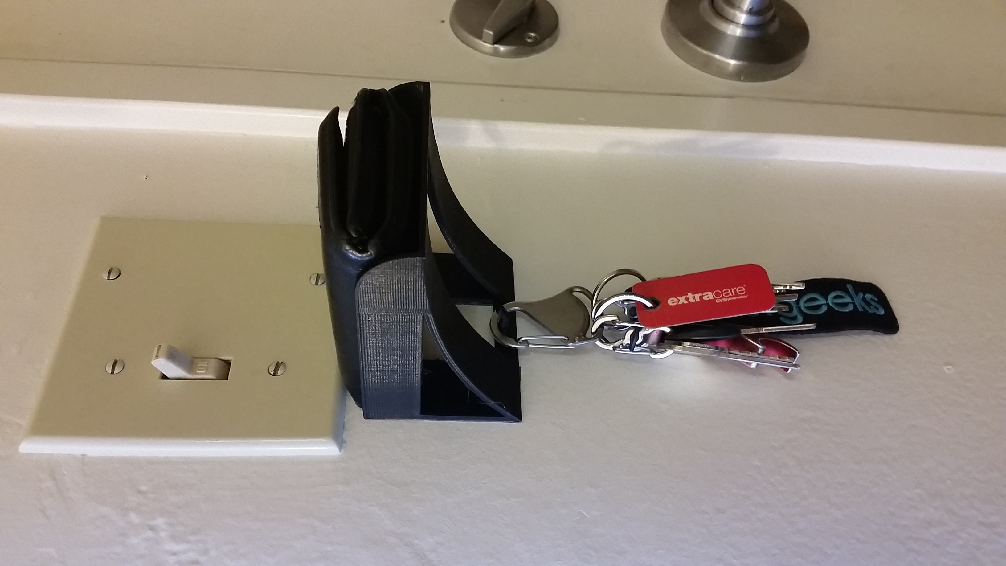 Wall Mounted Wallet & Key Holder