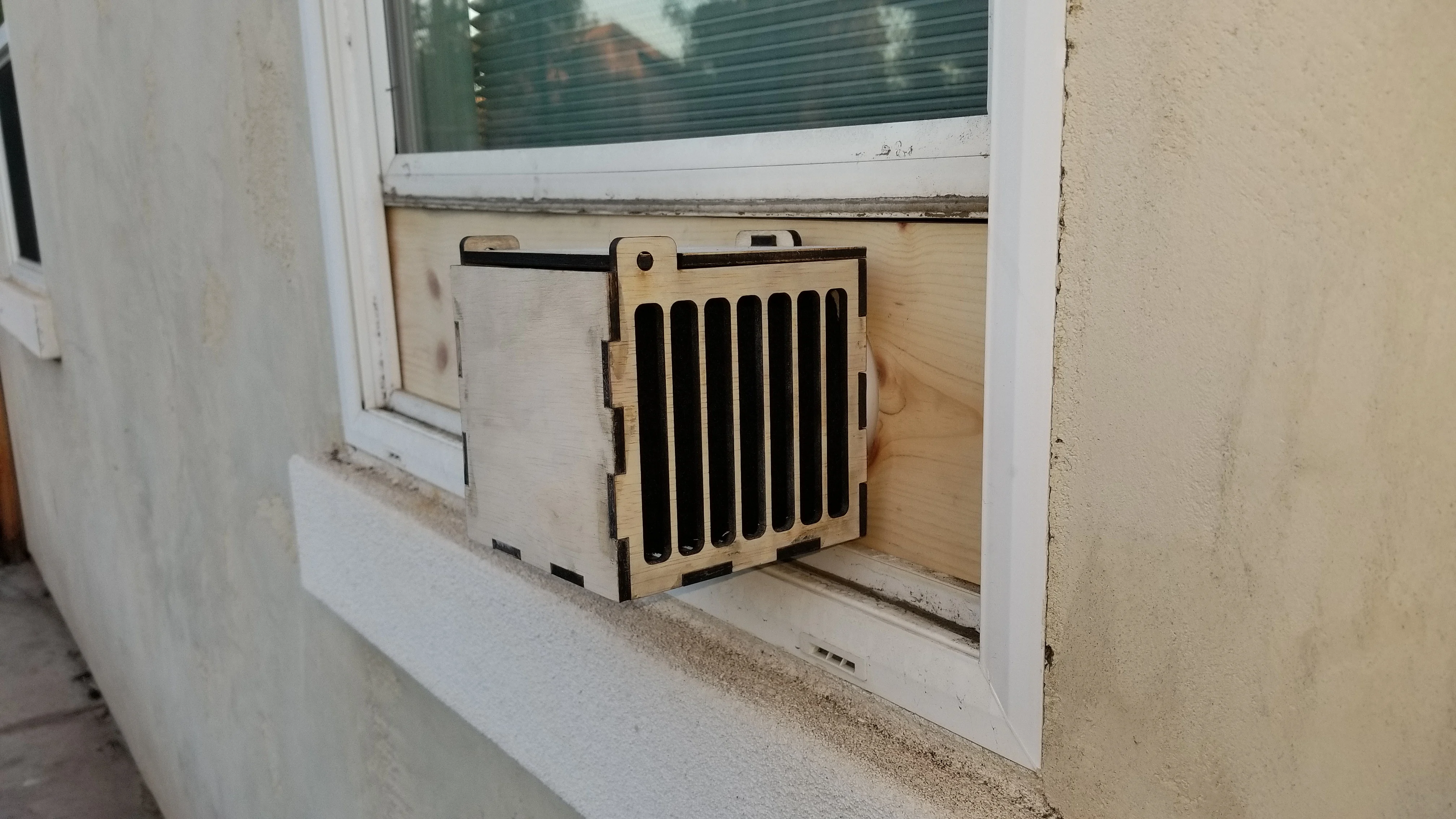 The Smallest 4" Hose Filter